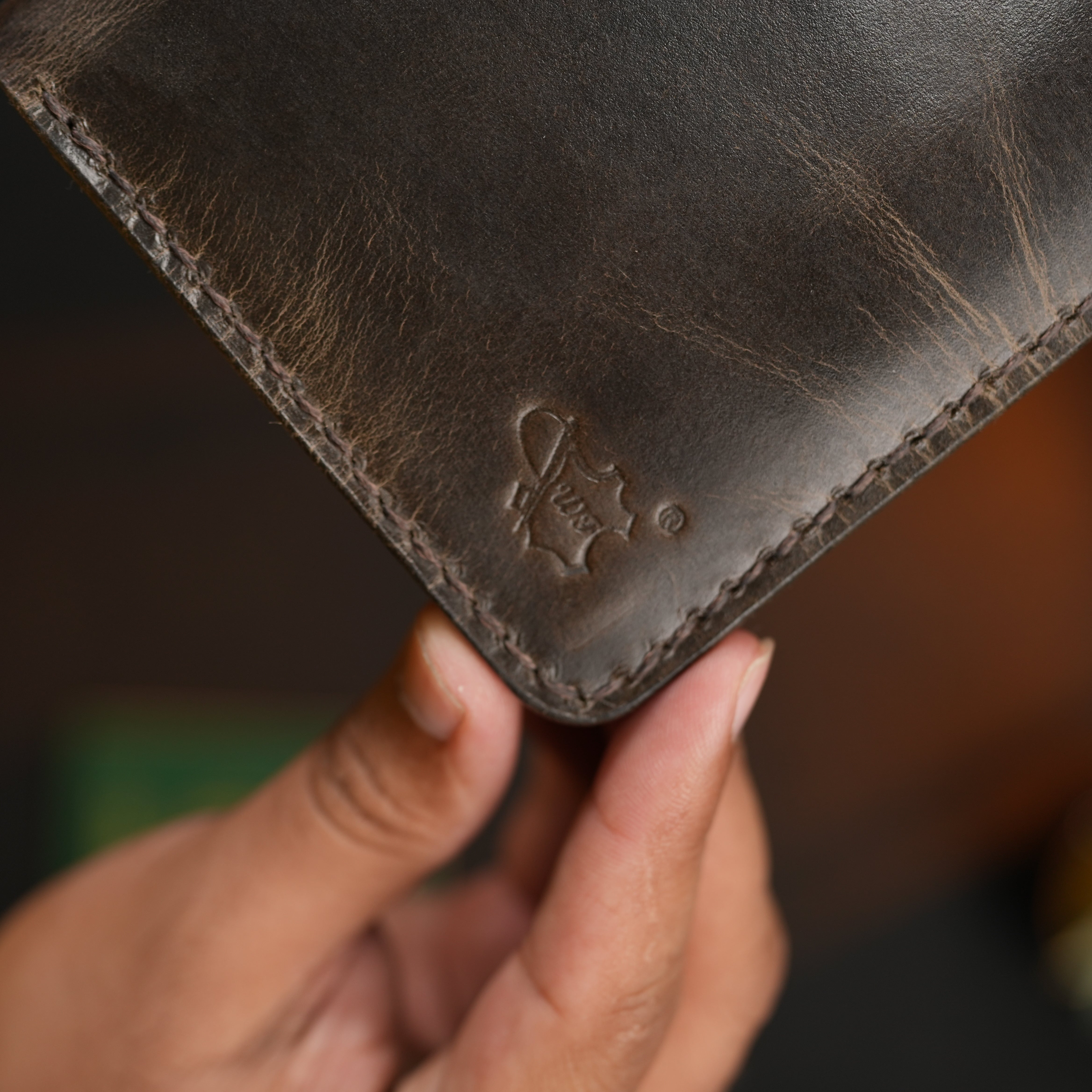 Passport Wallet Handmade Full Grain Chrome Tan Pull-Up Leather Brown Color
