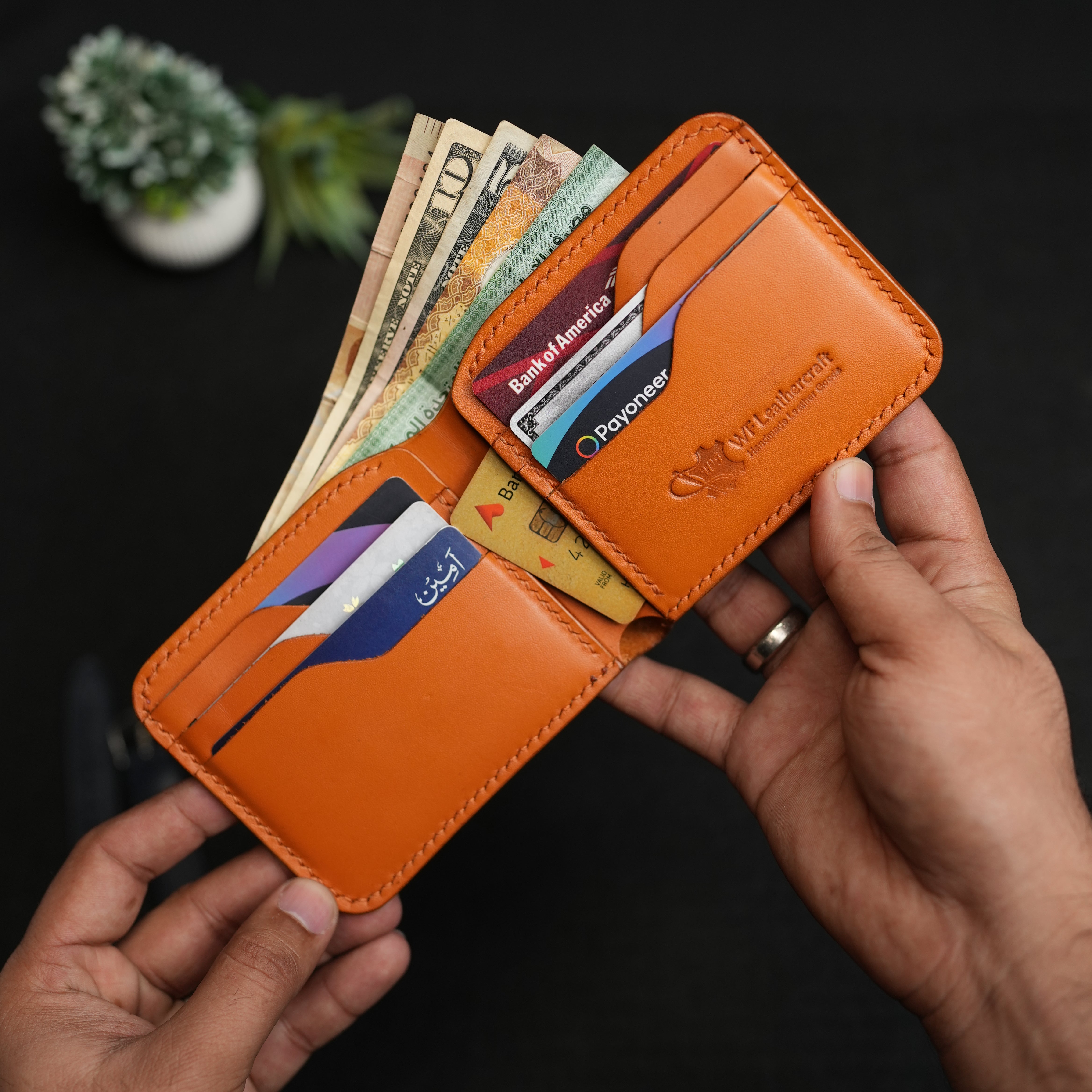 No.55 V2 pro classic bifold wallet (Tan color)