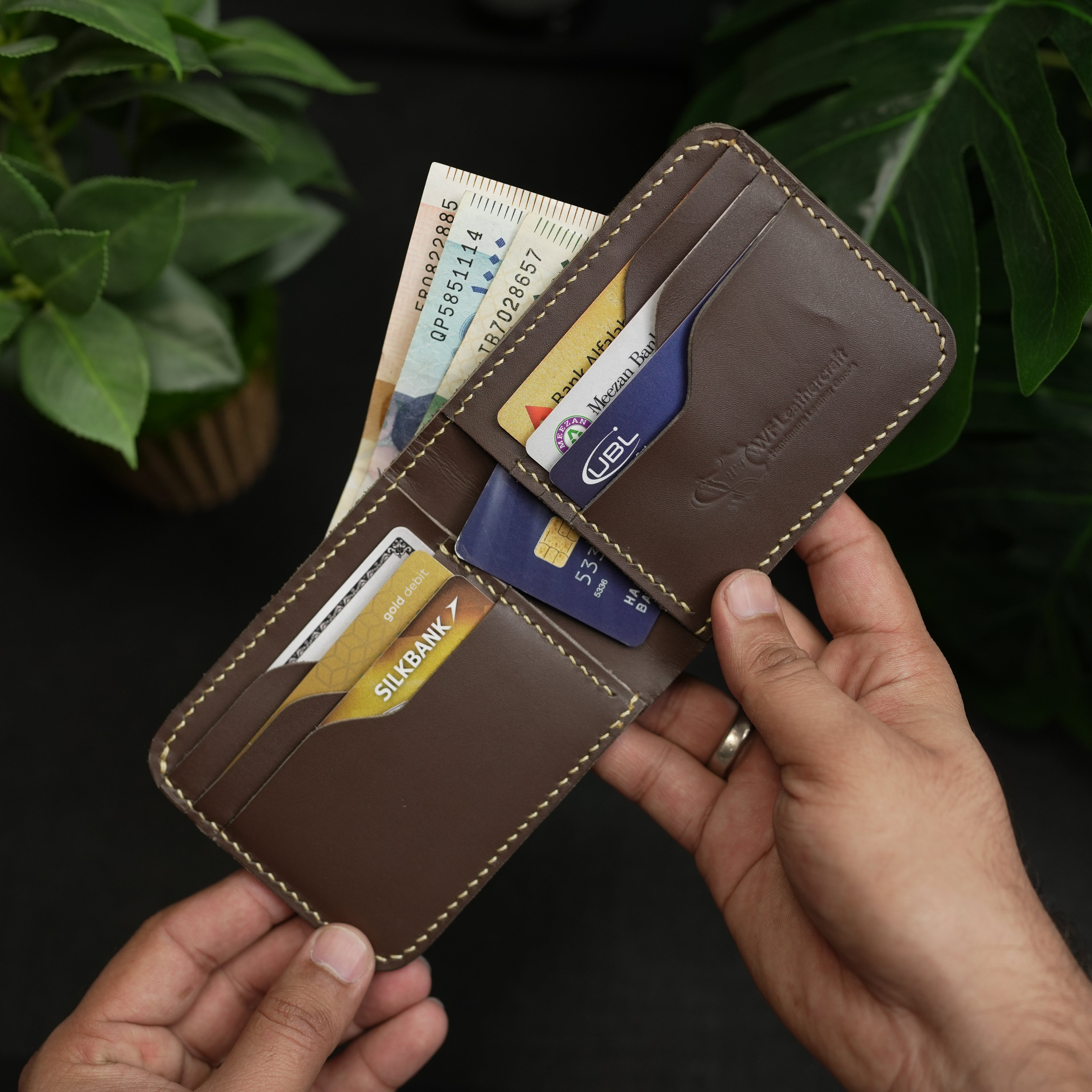 No.55 Pro Classic Bifold Wallet Leather wallet Rusted brown