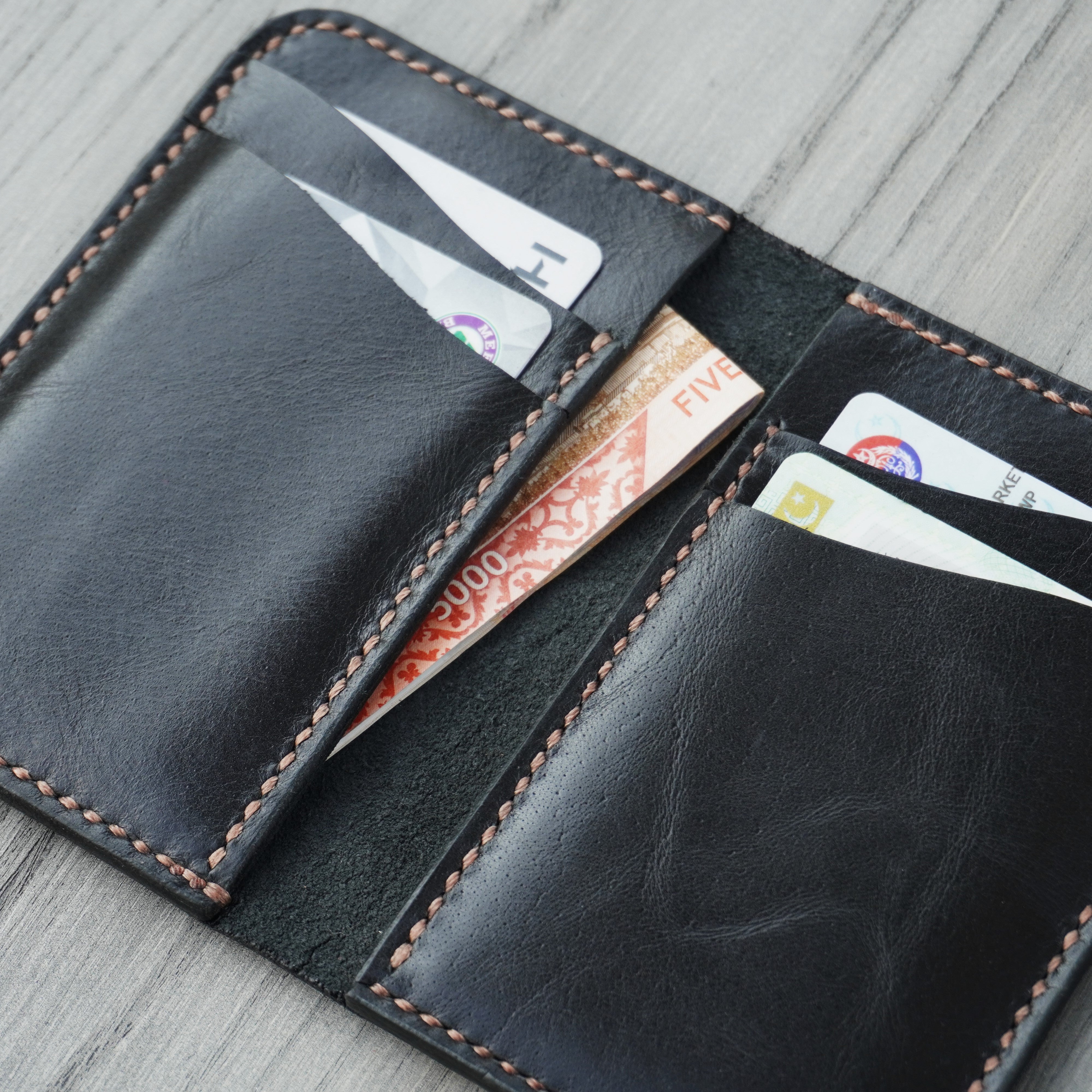 genuine leather wallet price in Pakistan, leather wallets in Pakistan gents wallet leather, smart wallet in Pakistan, leather wallet for men, long wallet for men, bifold leather wallet in Pakistan, long bifold wallet, genuine leather bifold wallet, best bifold wallet,handmade leather wallets in pakistan