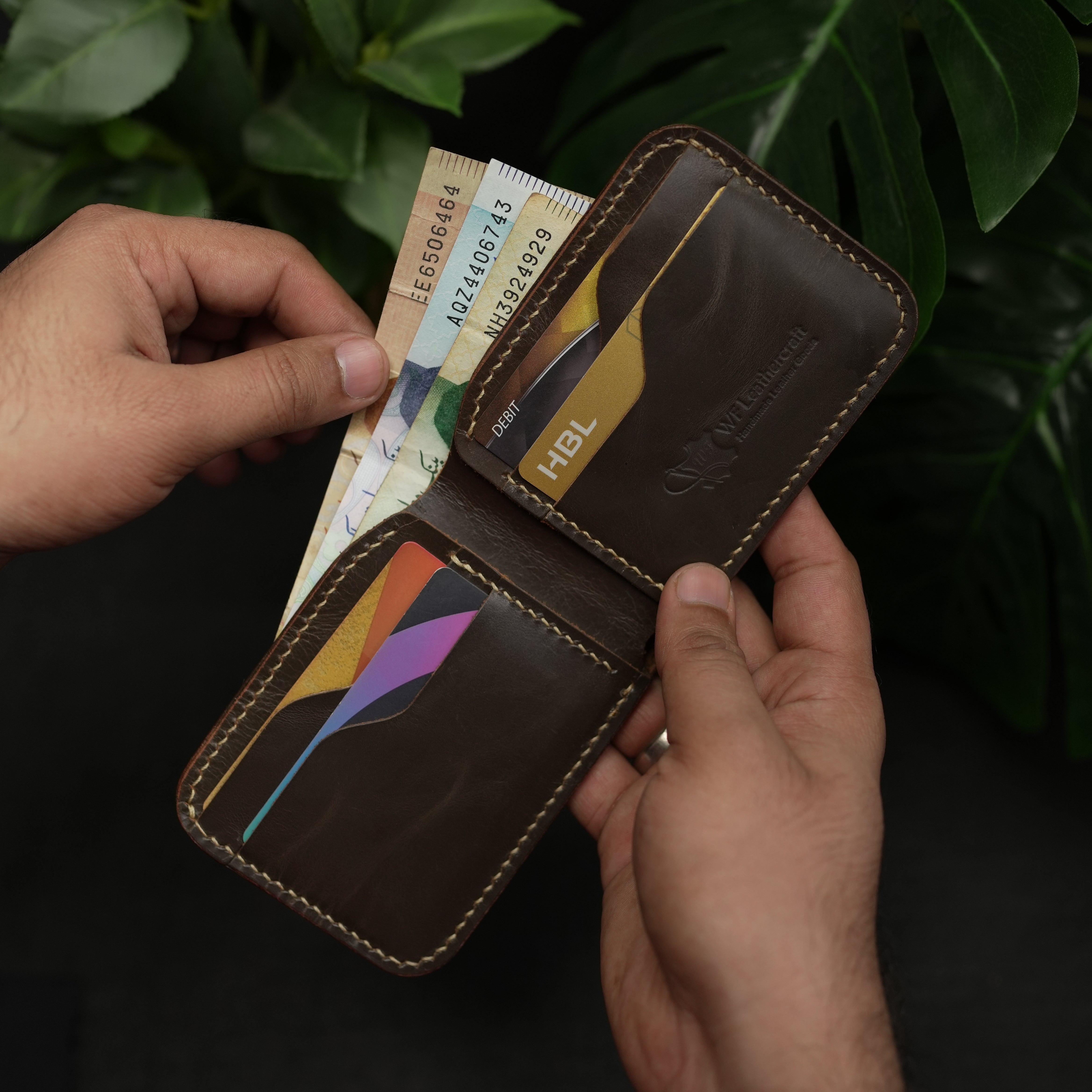 No.55-V2 Classic Bifold Wallet Dark Olive color