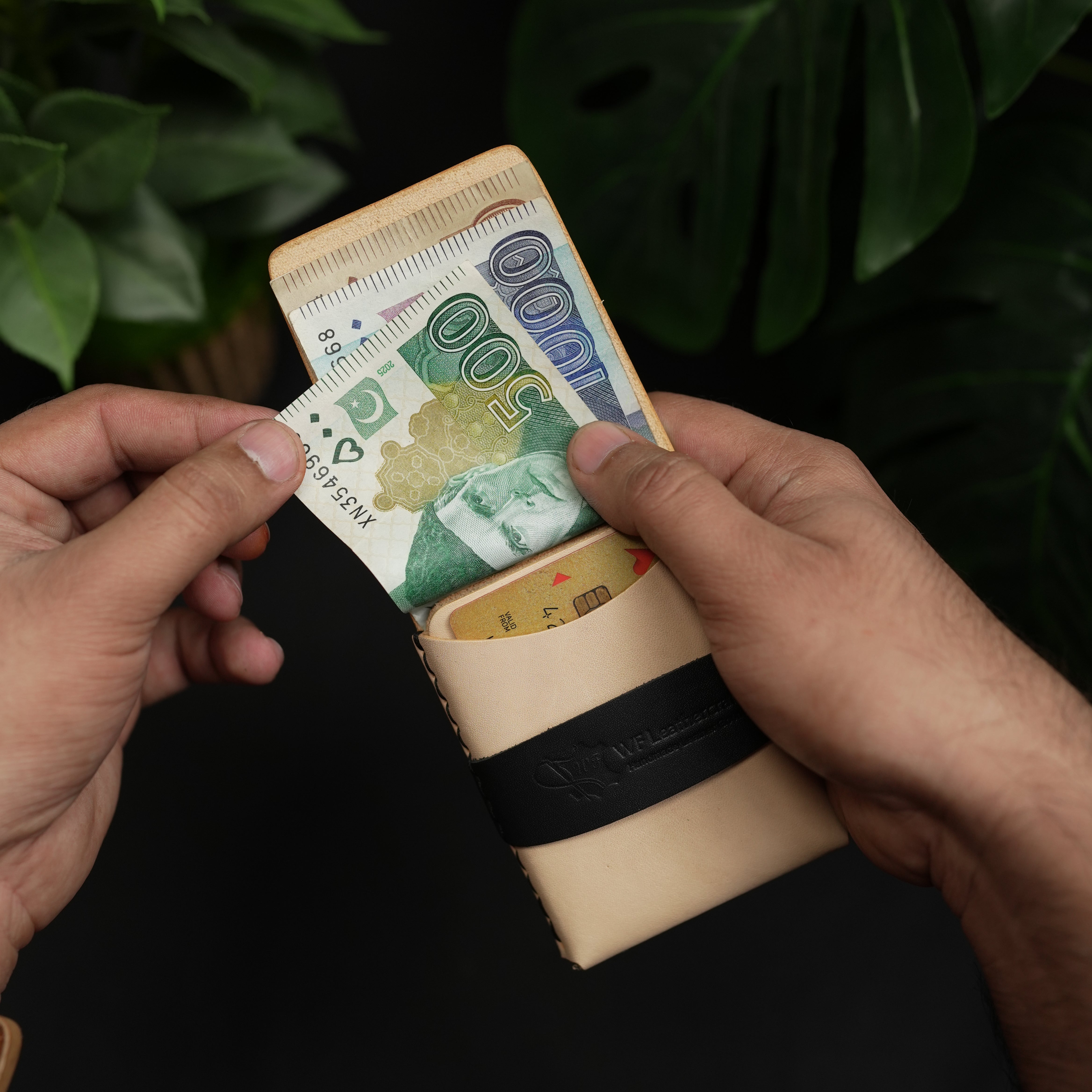 No. 101 All in one Card wallet natural vegtan leather & black combination