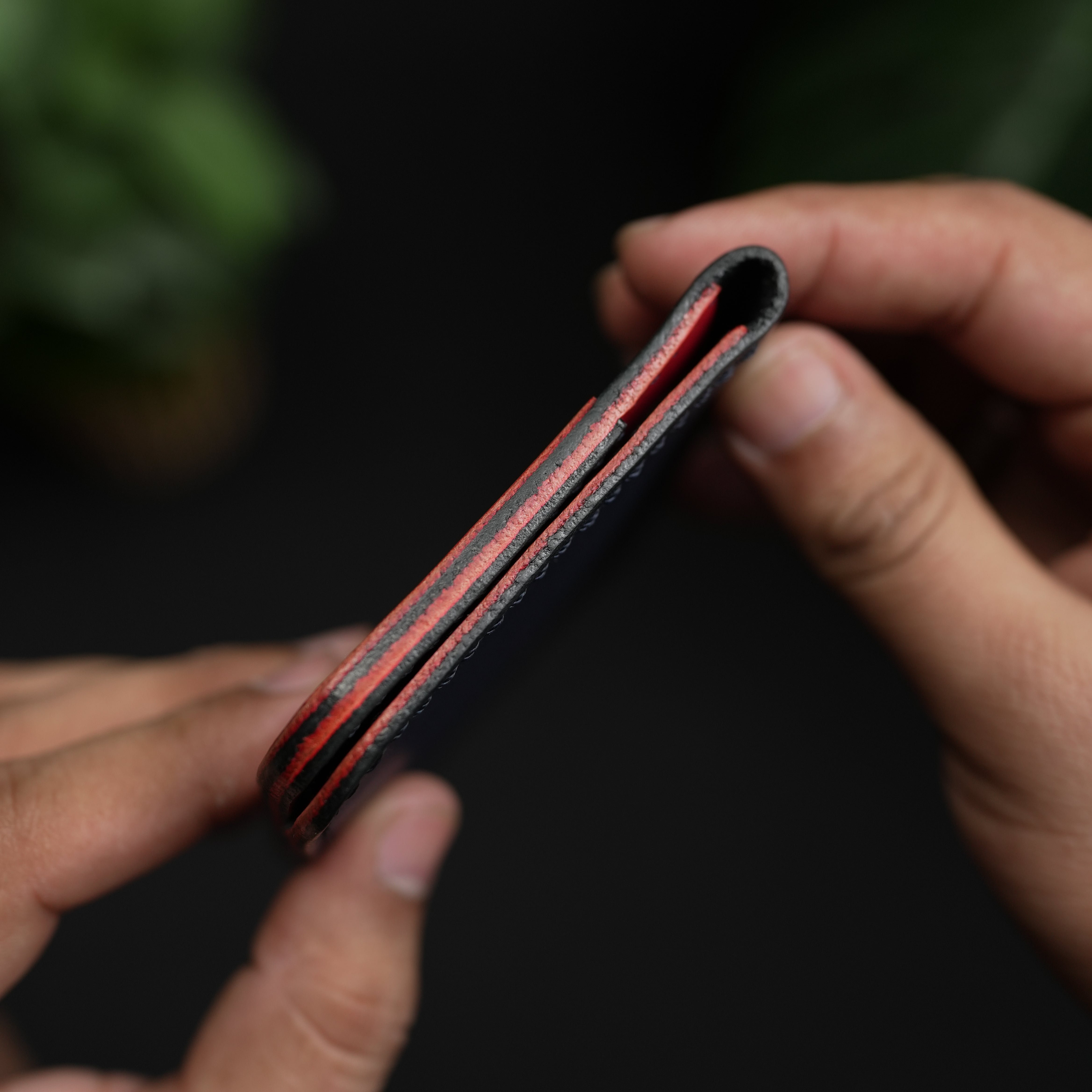 No.70 Bifold Card Leather Wallet (NAVY ELEGANCE & RED)