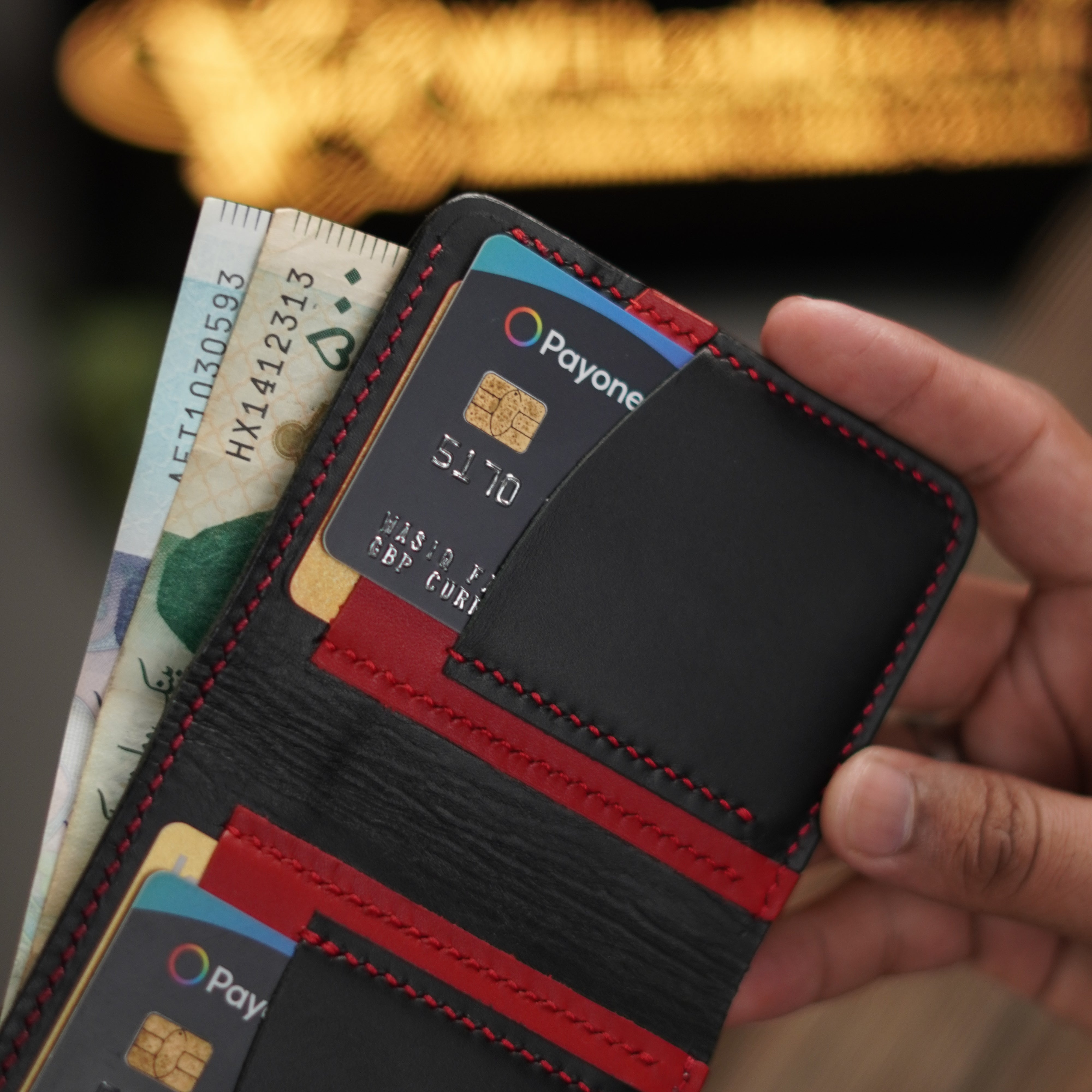 No. 86 vertical bifold wallet Black & Red