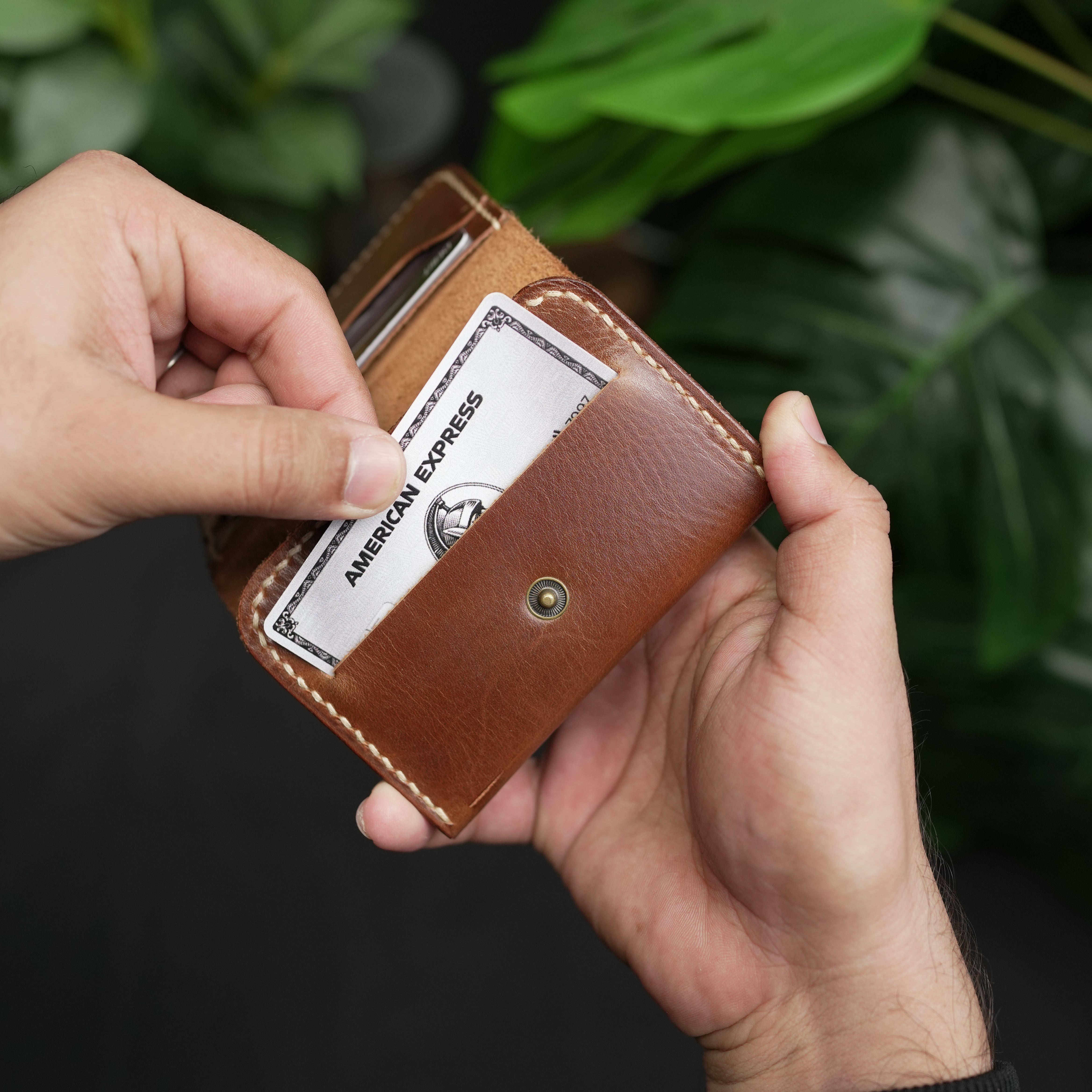 No. 107 – Ultra Compact Minimalist Wallet