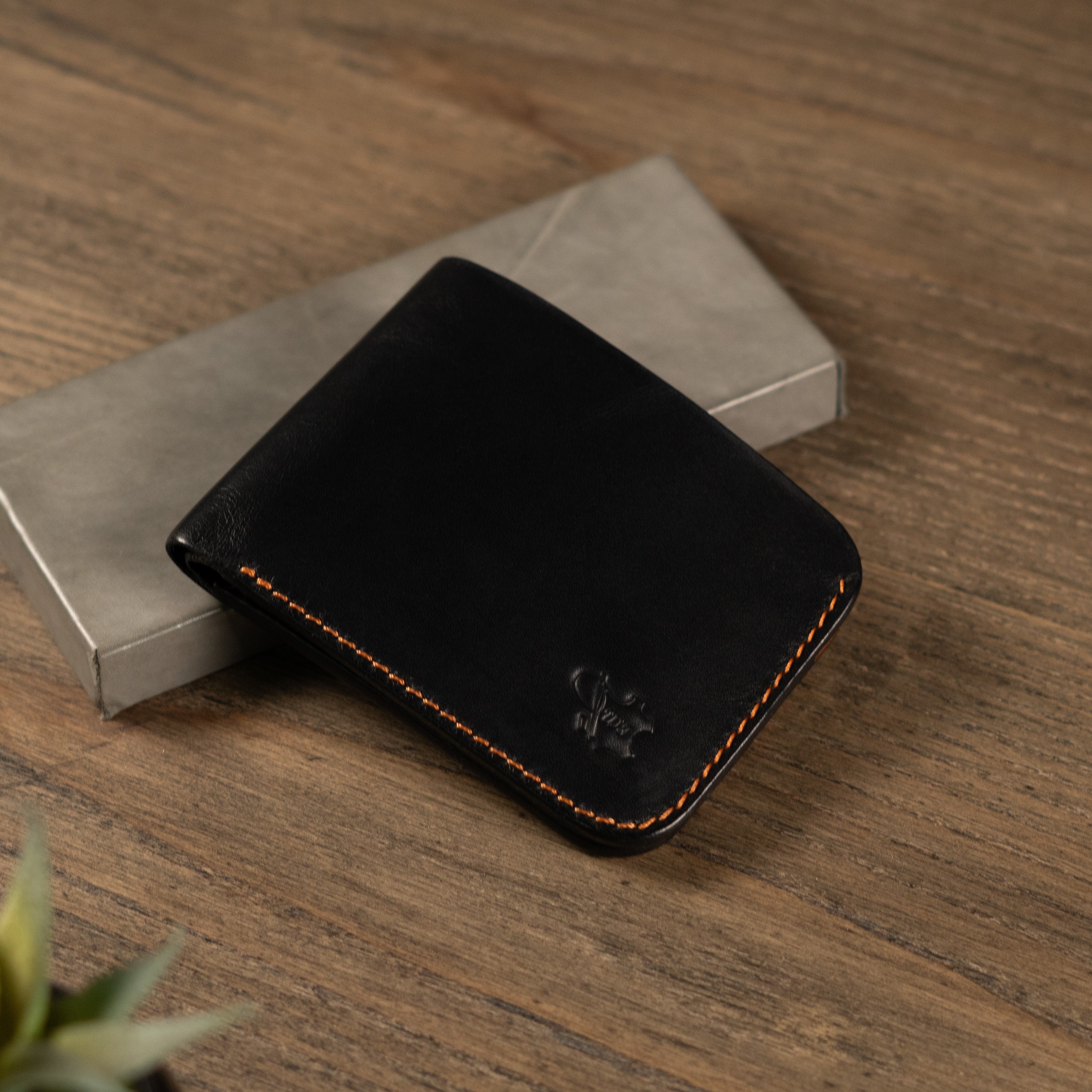 genuine leather wallet price in Pakistan, leather wallets in Pakistan gents wallet leather, smart wallet in Pakistan, leather wallet for men, long wallet for men, bifold leather wallet in Pakistan, long bifold wallet, genuine leather bifold wallet, best bifold wallet,handmade leather wallets in pakistan