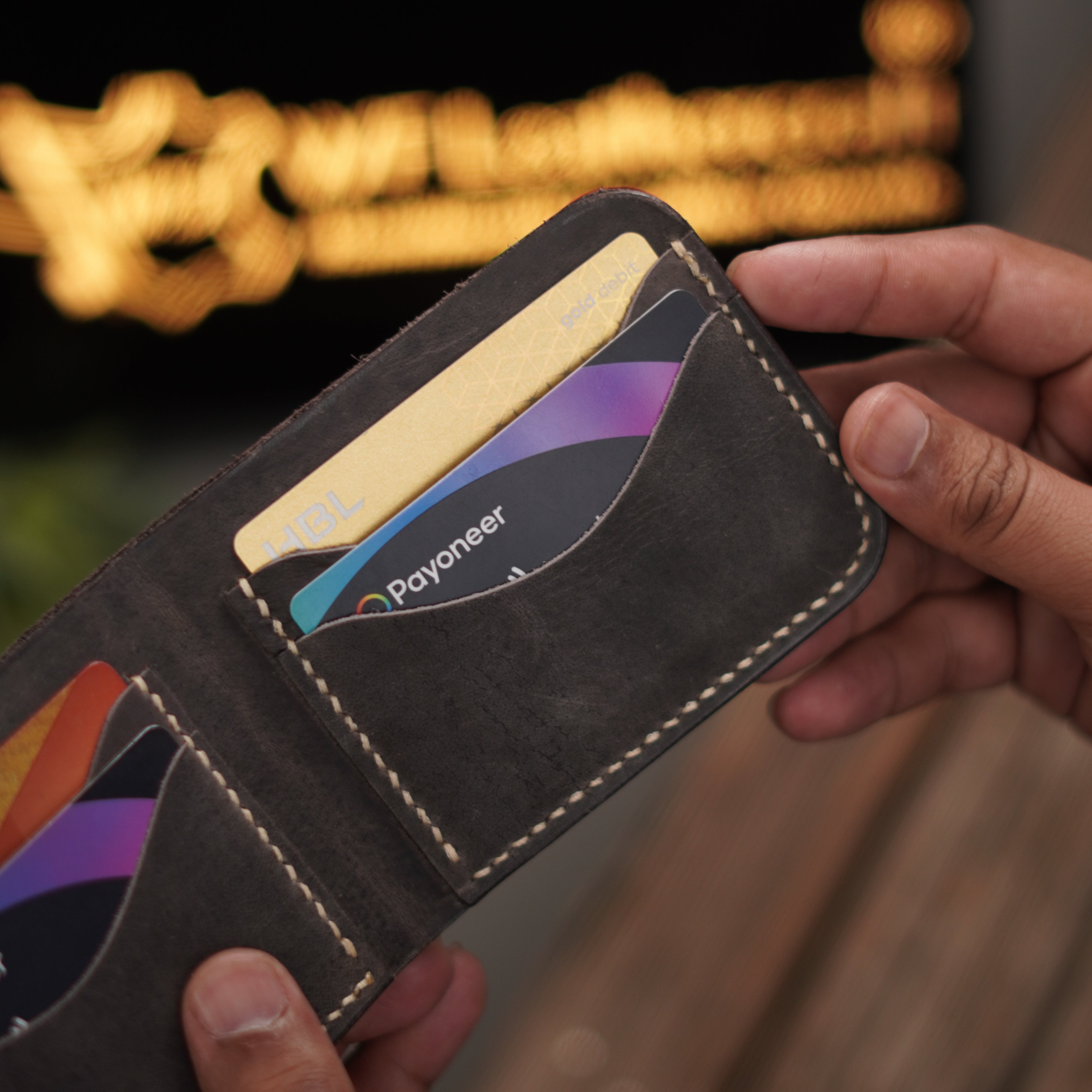 No.80 Bifold Leather Wallet grayish black