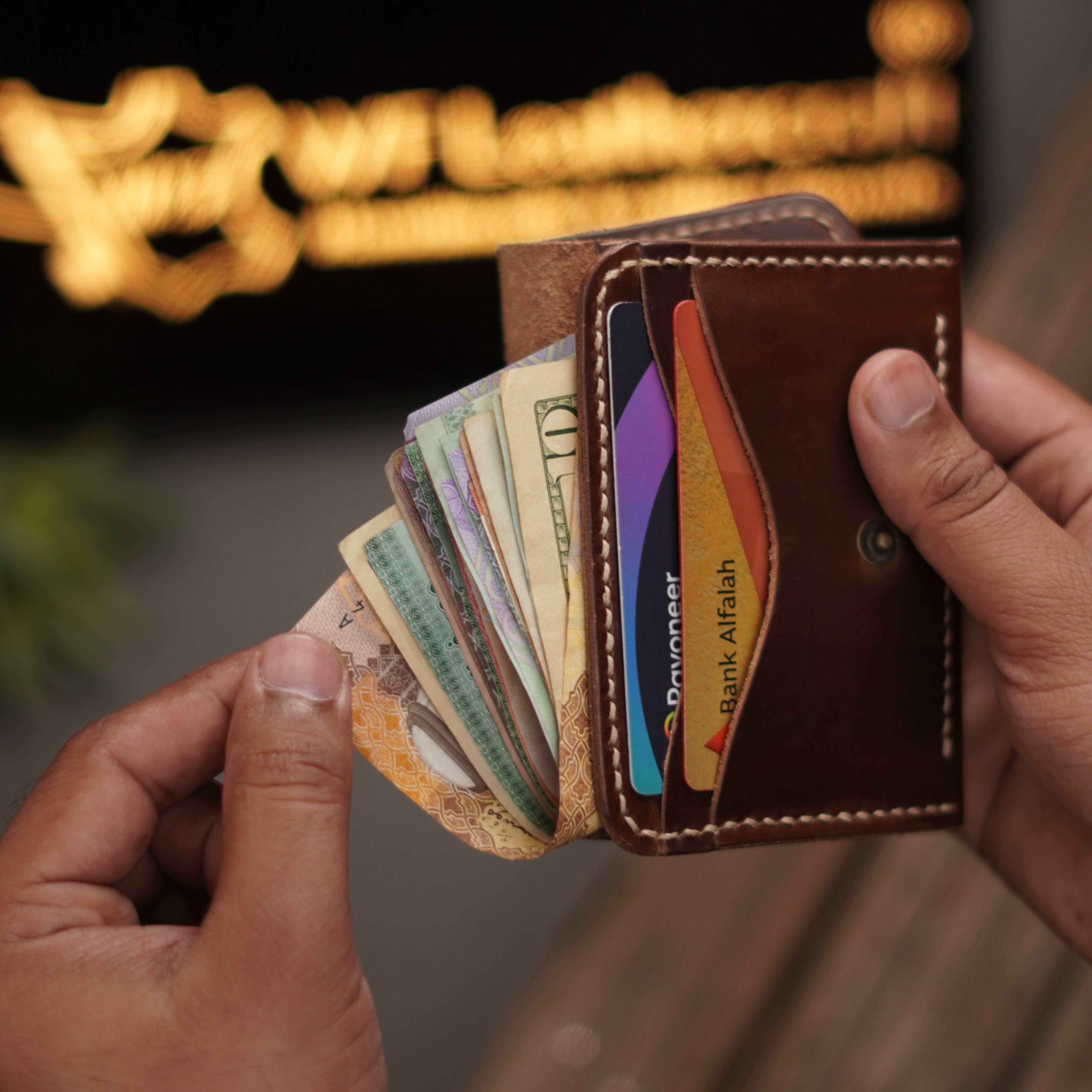 No. 69 V2 virticle bifold wallet brown pullup