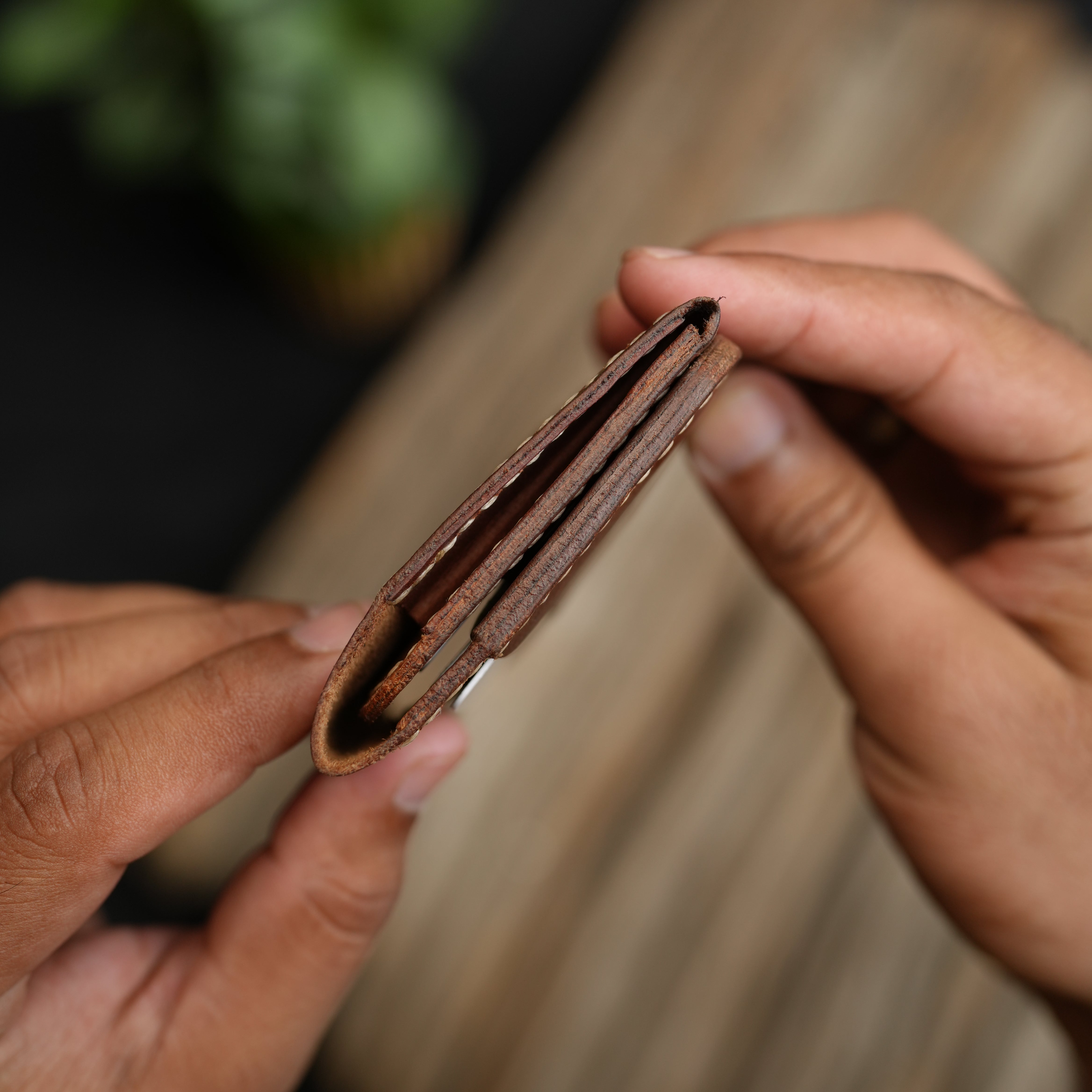 No. 107 – Ultra Compact Minimalist Wallet