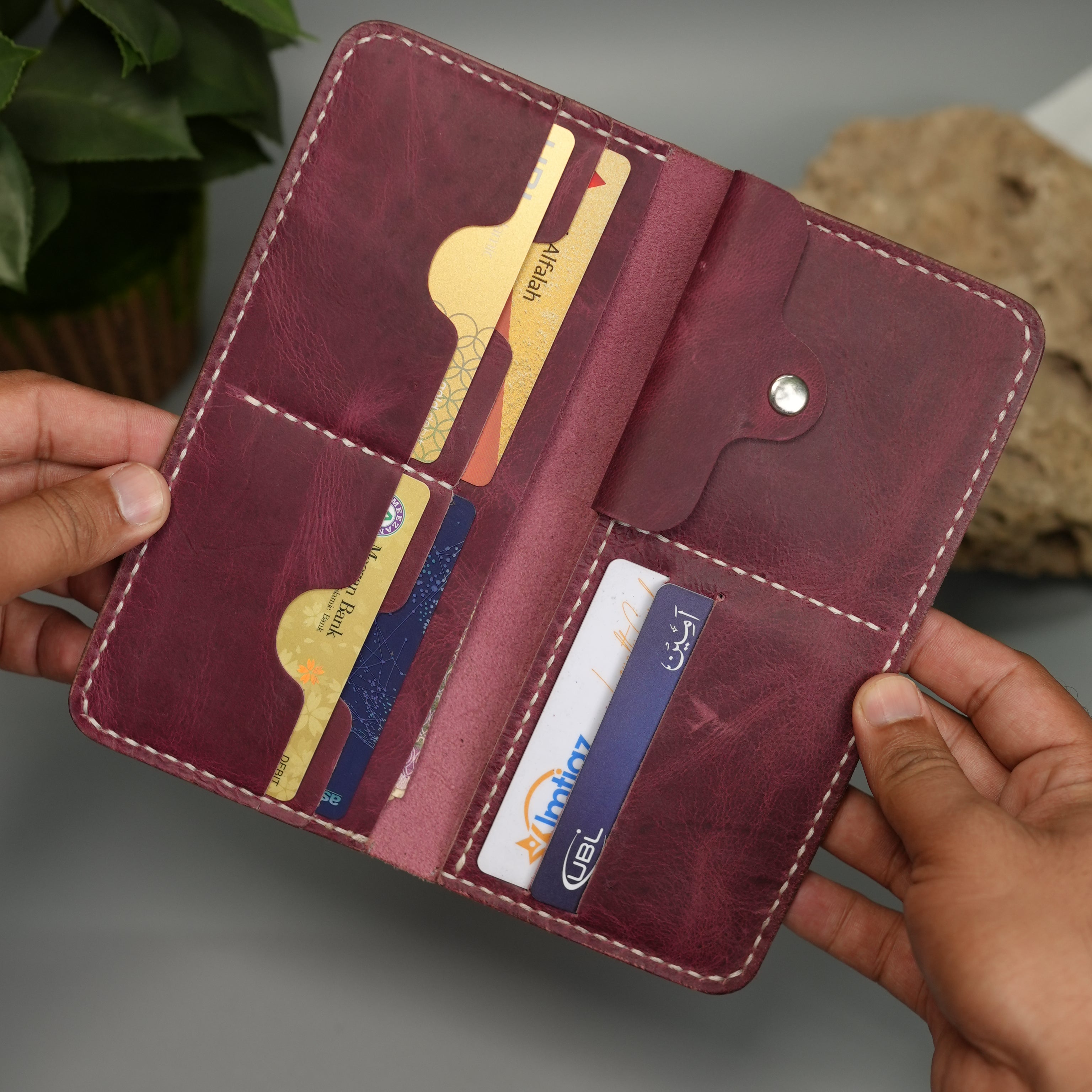 No. 94 Bifold Long leather wallet Bordo Color