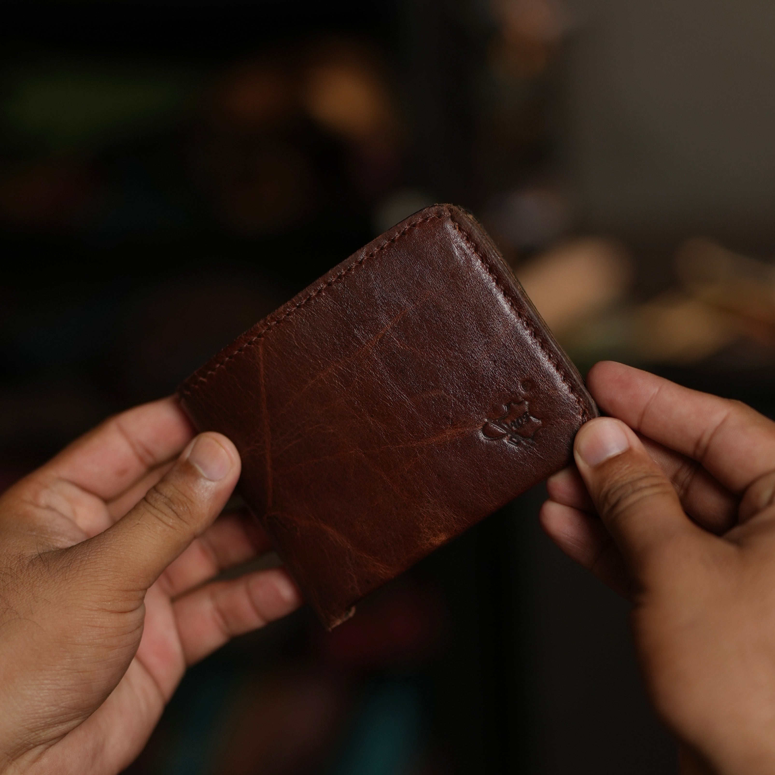 No. 81 classic full stitched bifold wallet Vintage Brown Color