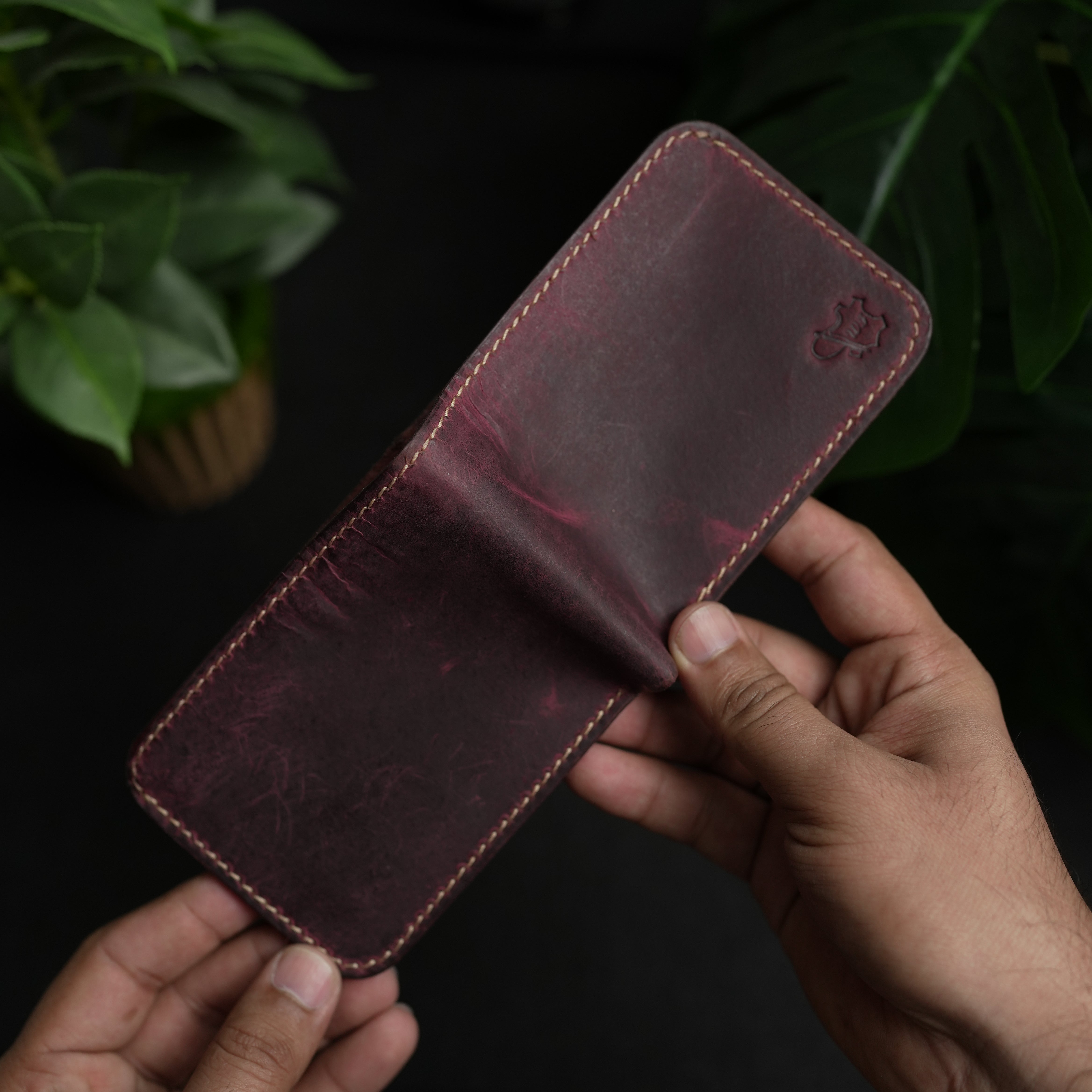No.55 classic full stitched bifold wallet Bordo color