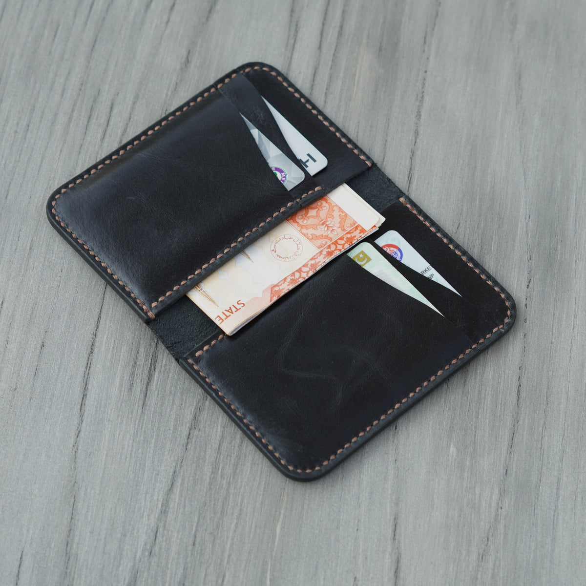 Leather Wallets in Pakistan - Genuine Leather Bifold Wallet for Men