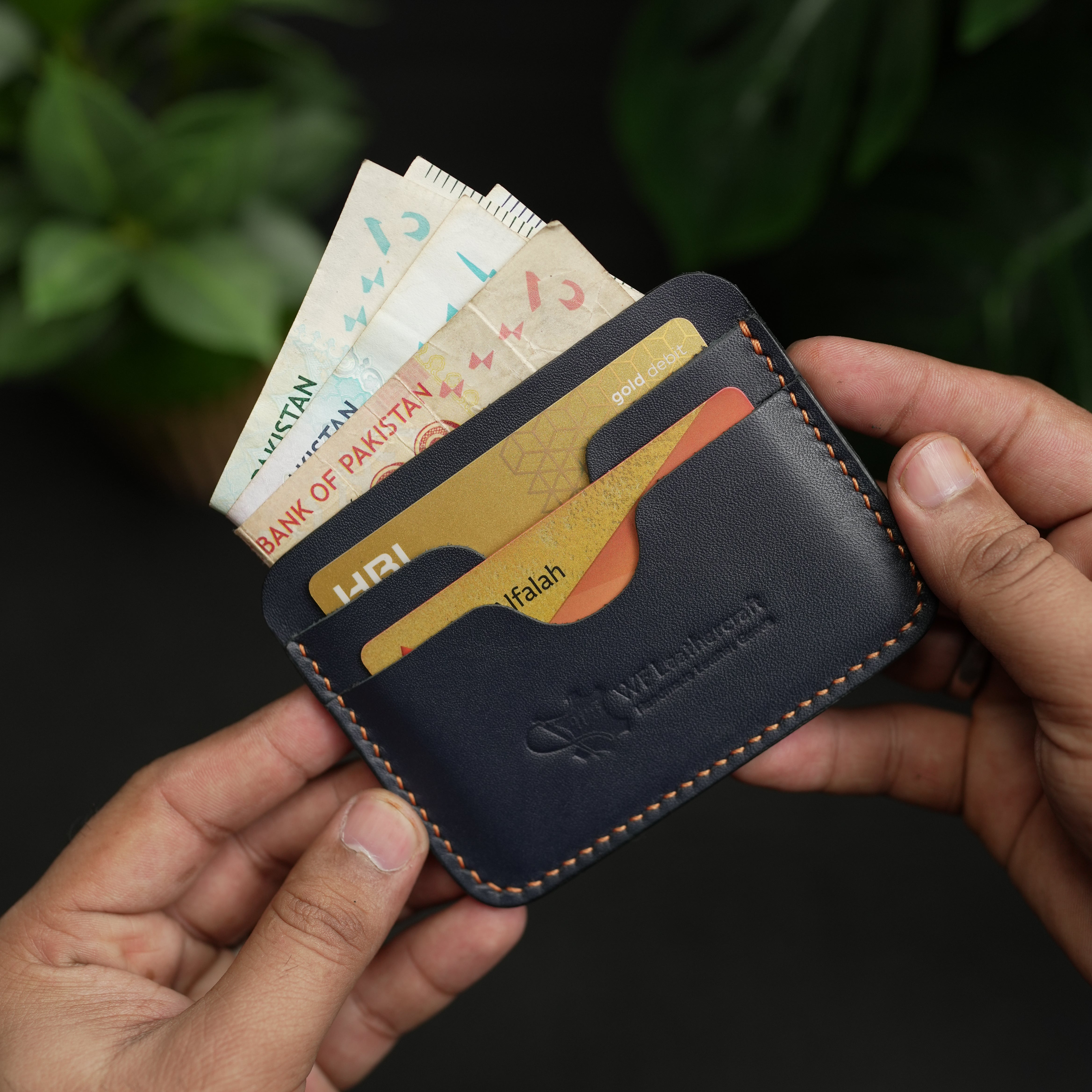 No. 118 Horizental Leather Cardholder