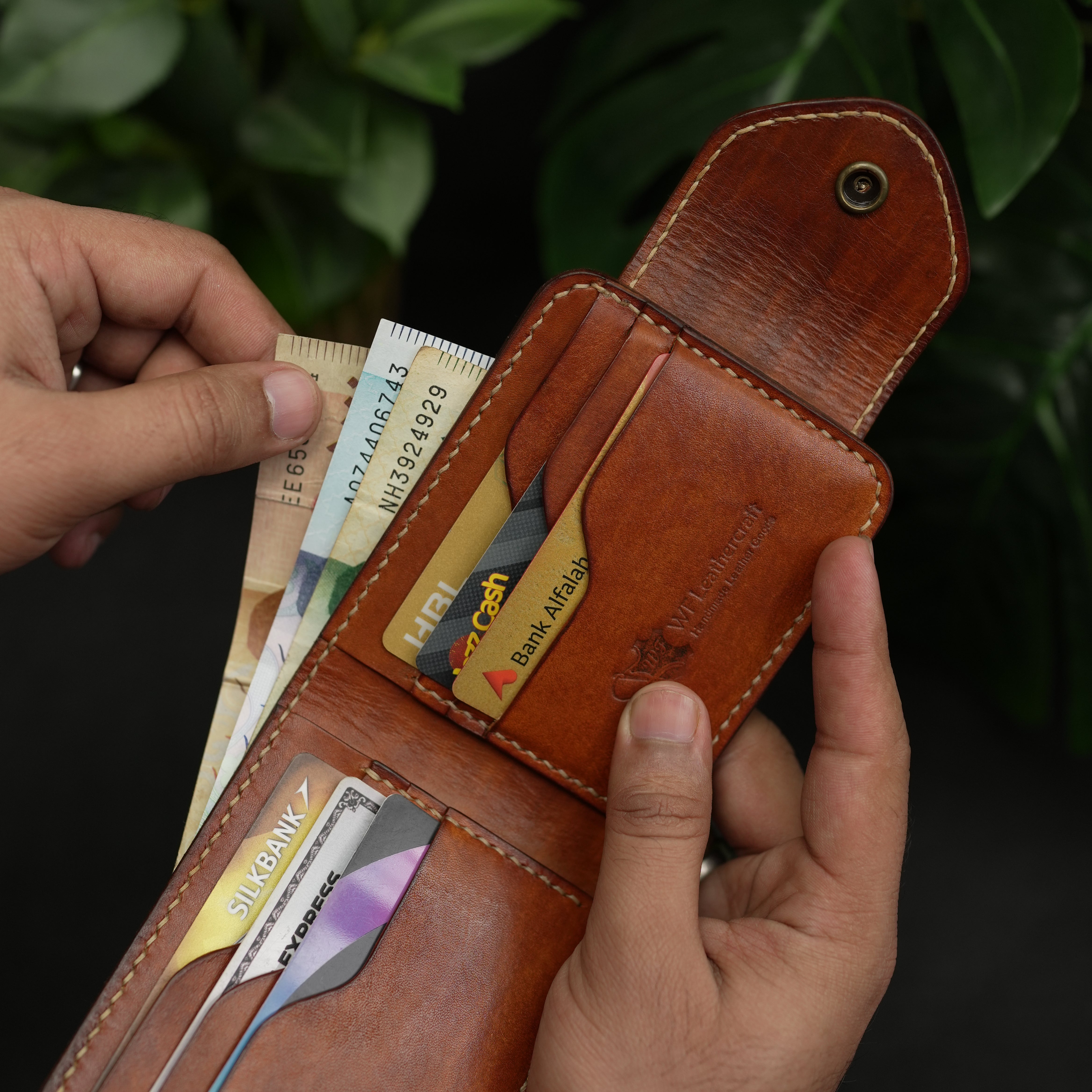 No.55 Pro Classic Hand dye wallet Fiebing’s Leather Dye