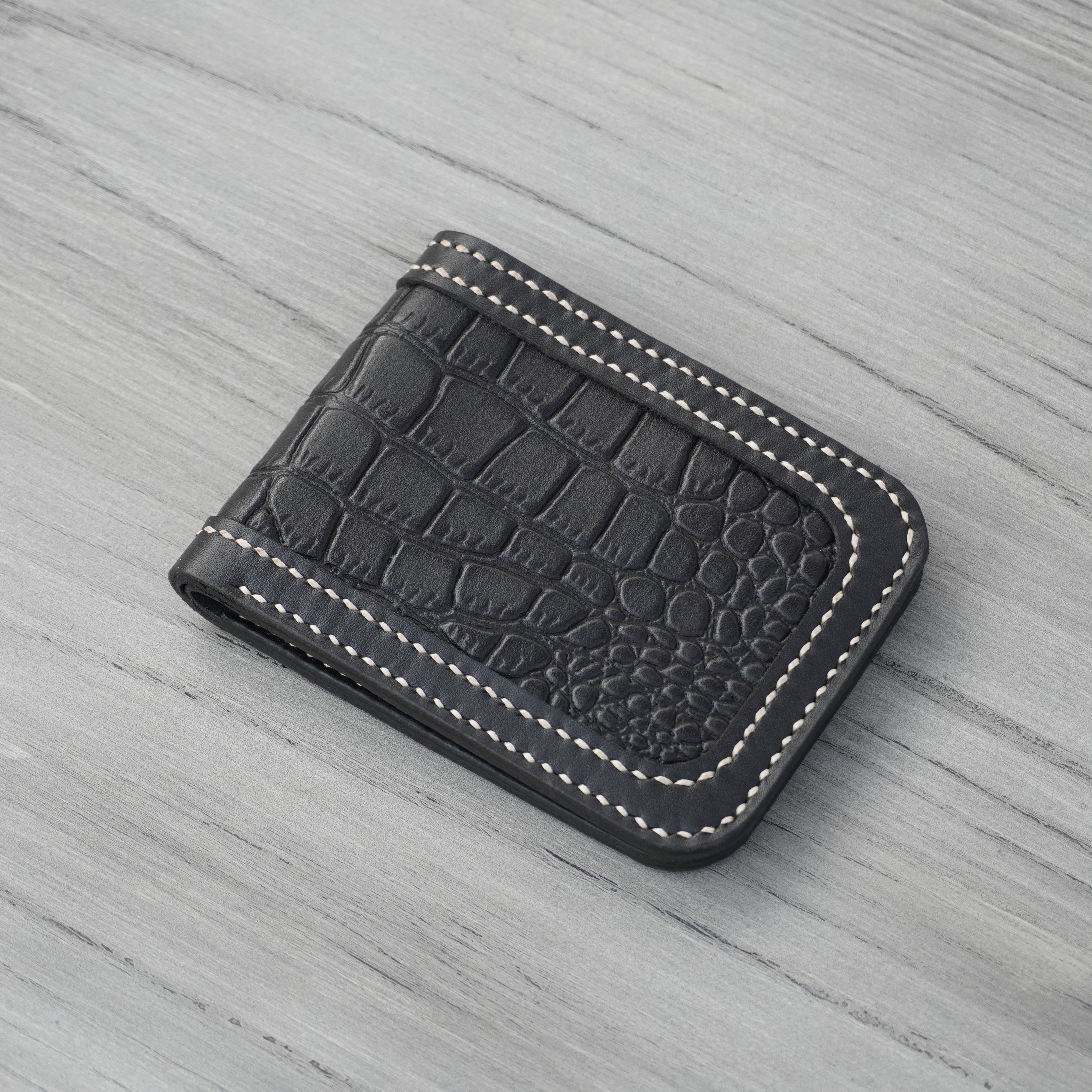 genuine leather wallet price in Pakistan, leather wallets in Pakistan gents wallet leather, smart wallet in Pakistan, leather wallet for men, long wallet for men, bifold leather wallet in Pakistan, long bifold wallet, genuine leather bifold wallet, best bifold wallet,handmade leather wallets in pakistan