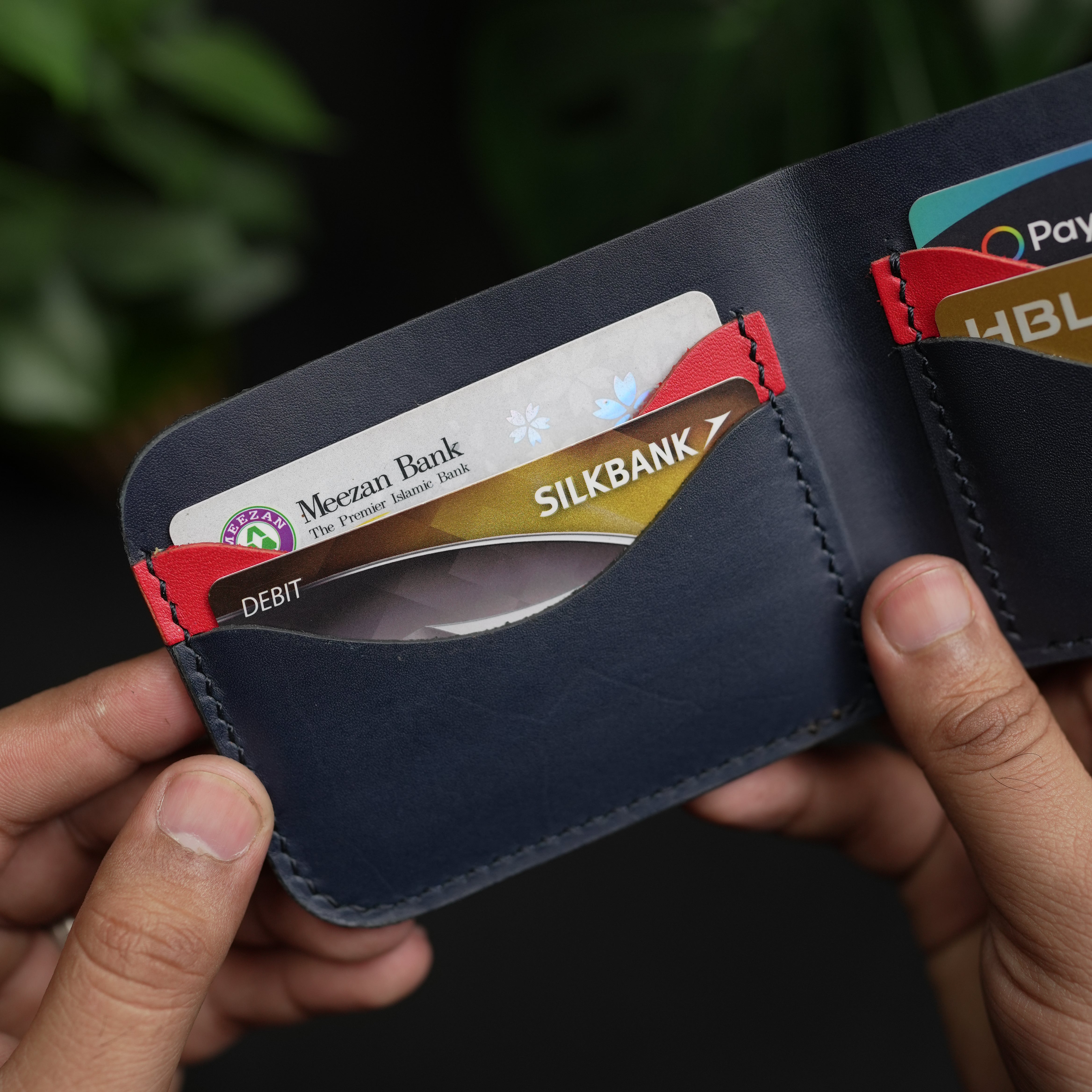 No.80 Bifold Leather Wallet (Navy Elegance & Red)