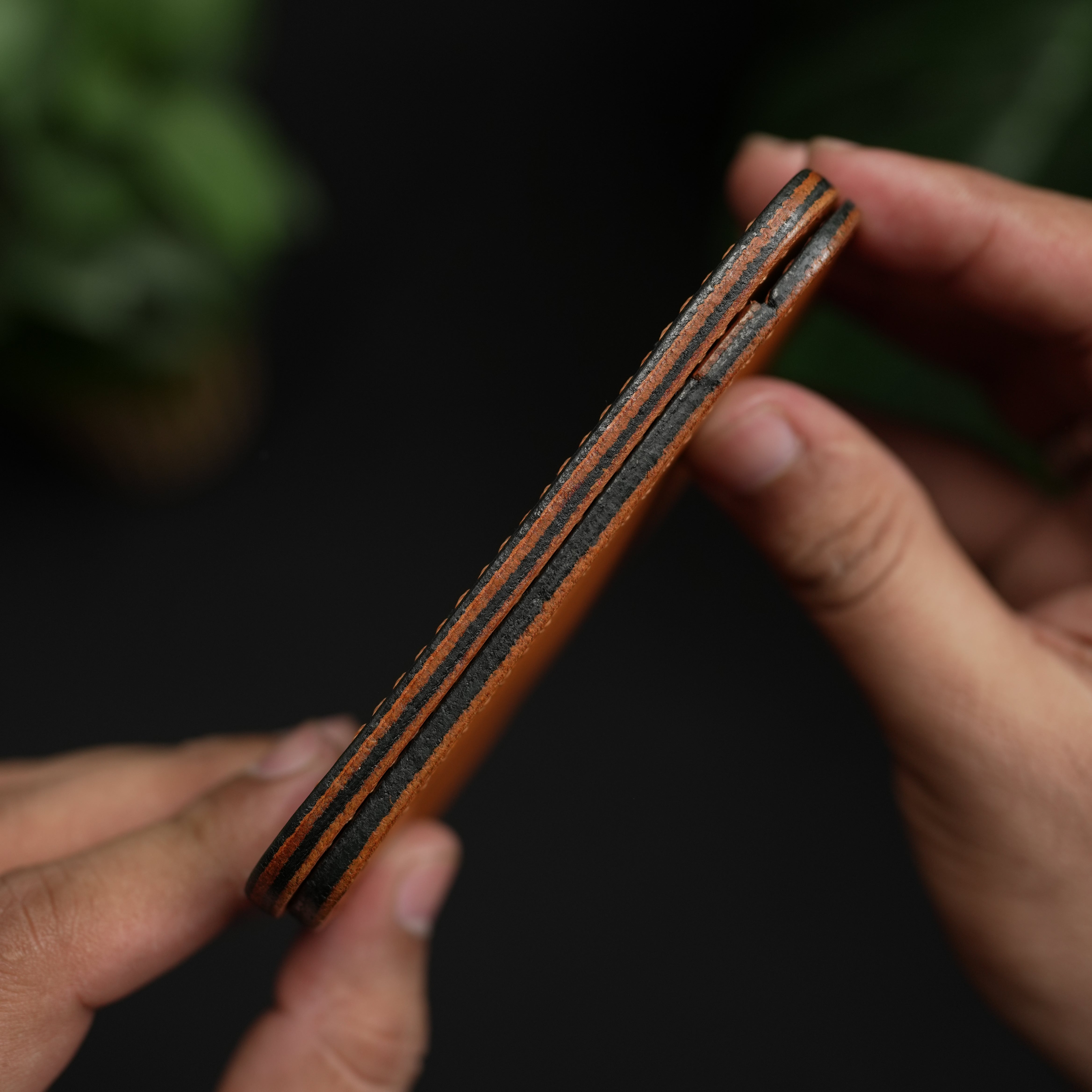 No.70 Bifold Card Leather Wallet ( Cosmic Black & Tan )