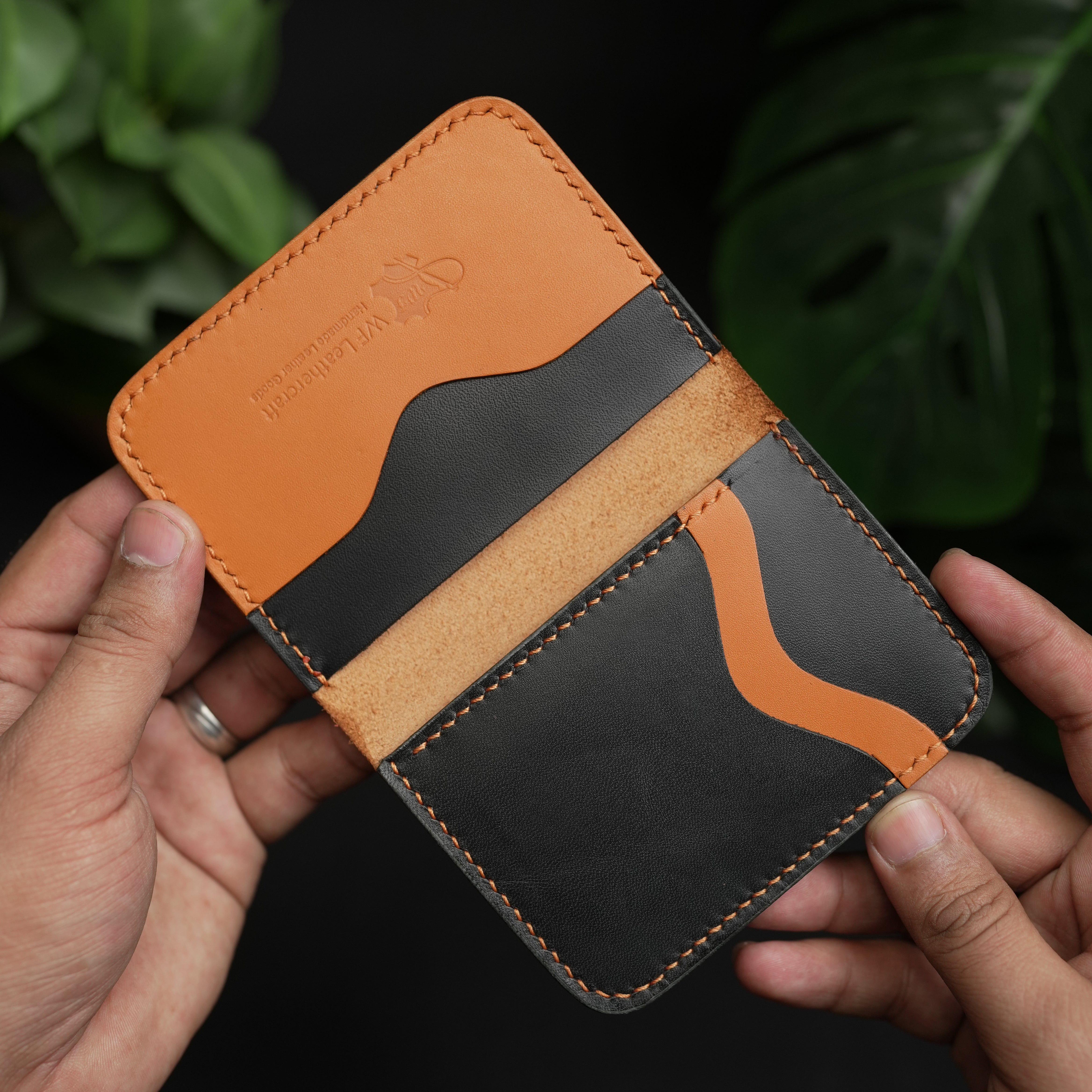 No.70 Bifold Card Leather Wallet ( Cosmic Black & Tan )