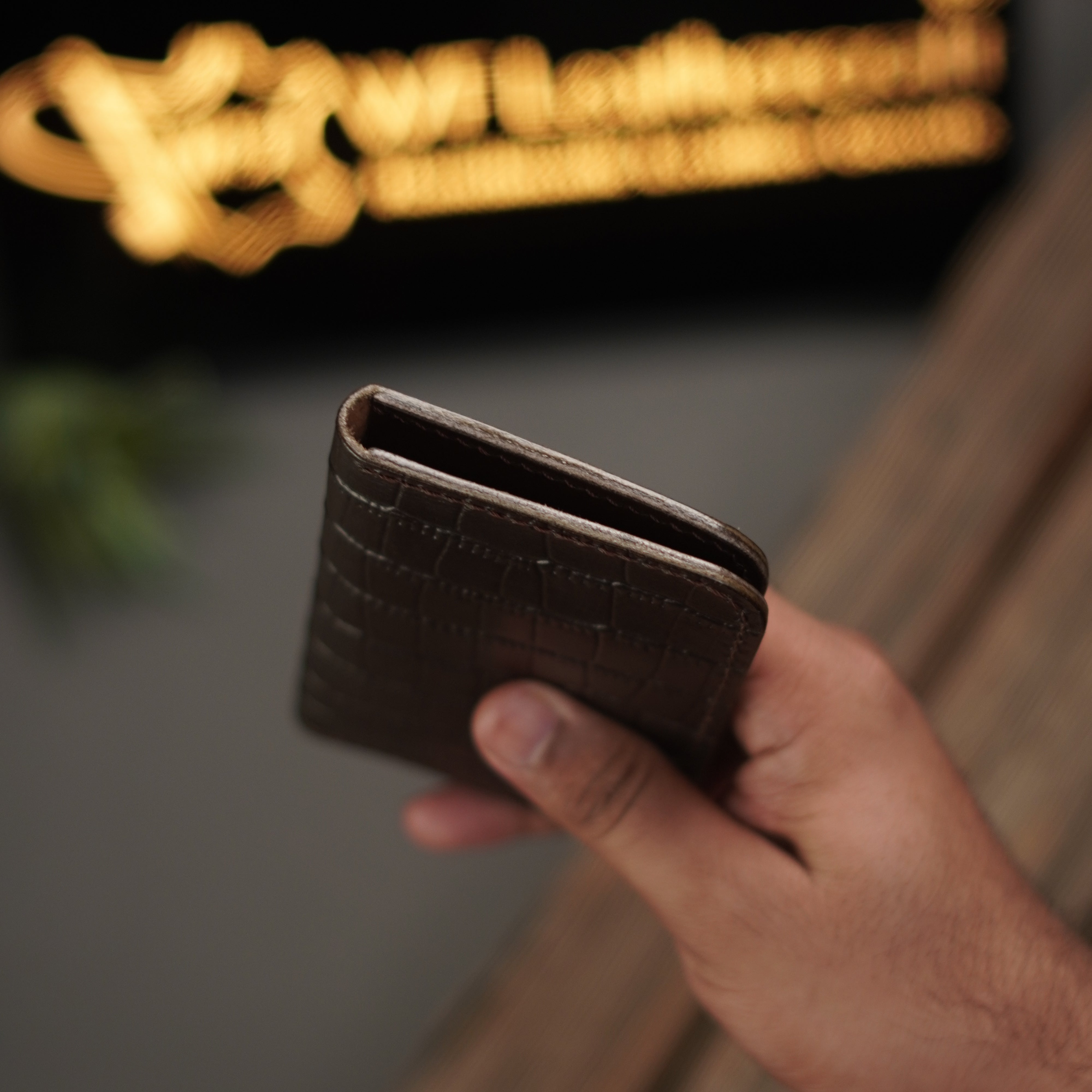 No. 79 Vertical Wallet Brown crocodile