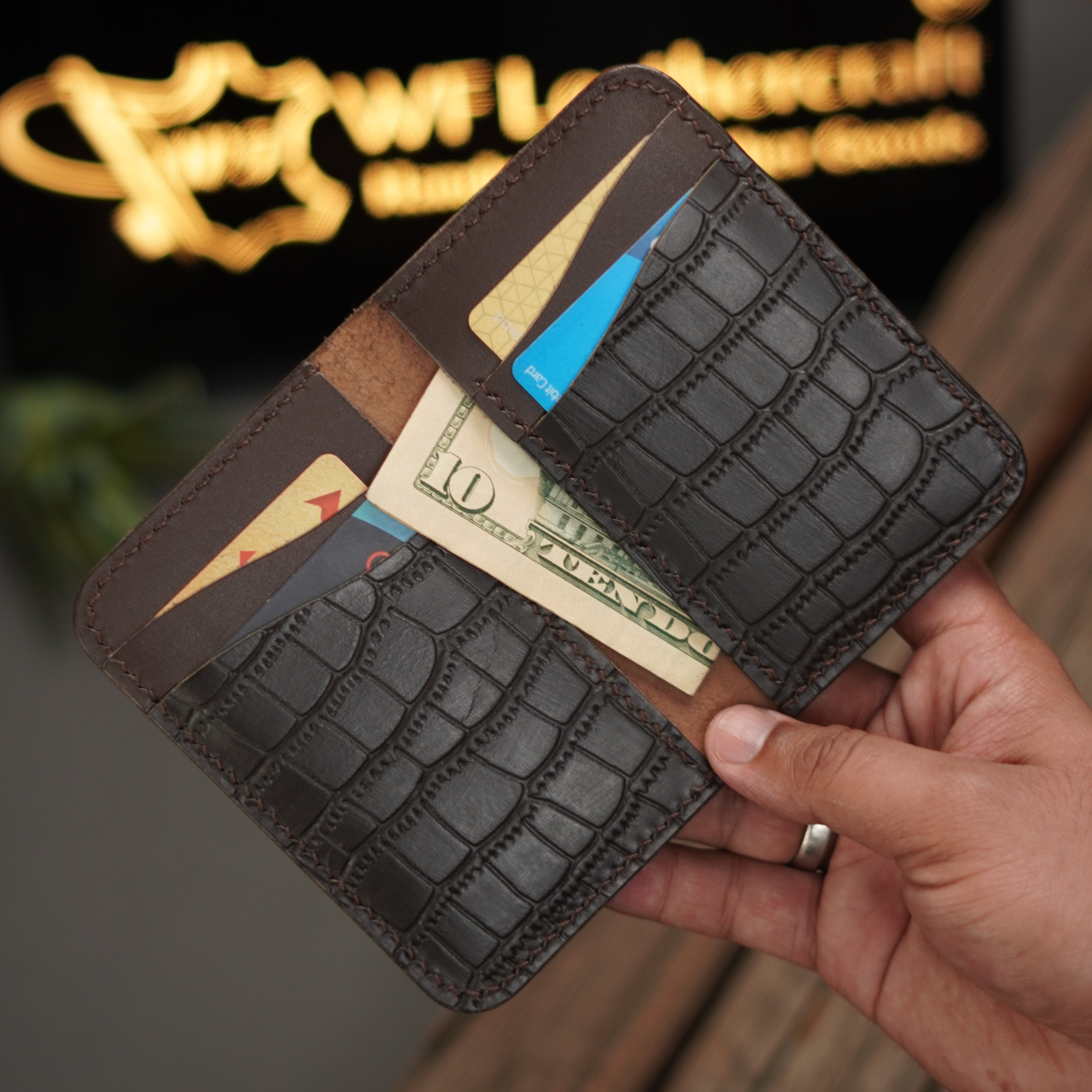 No. 79 Vertical Wallet Brown crocodile