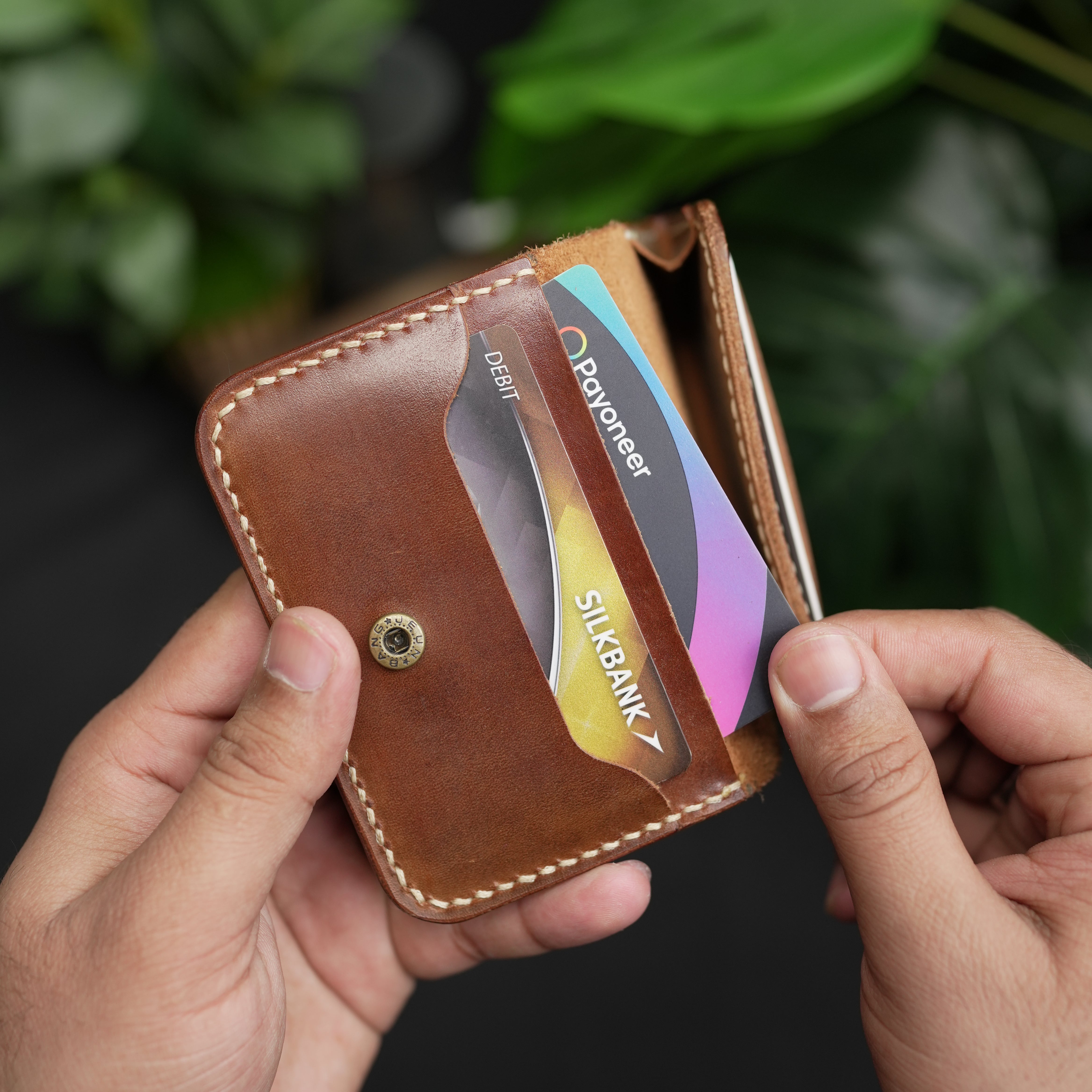 No. 107 – Ultra Compact Minimalist Wallet