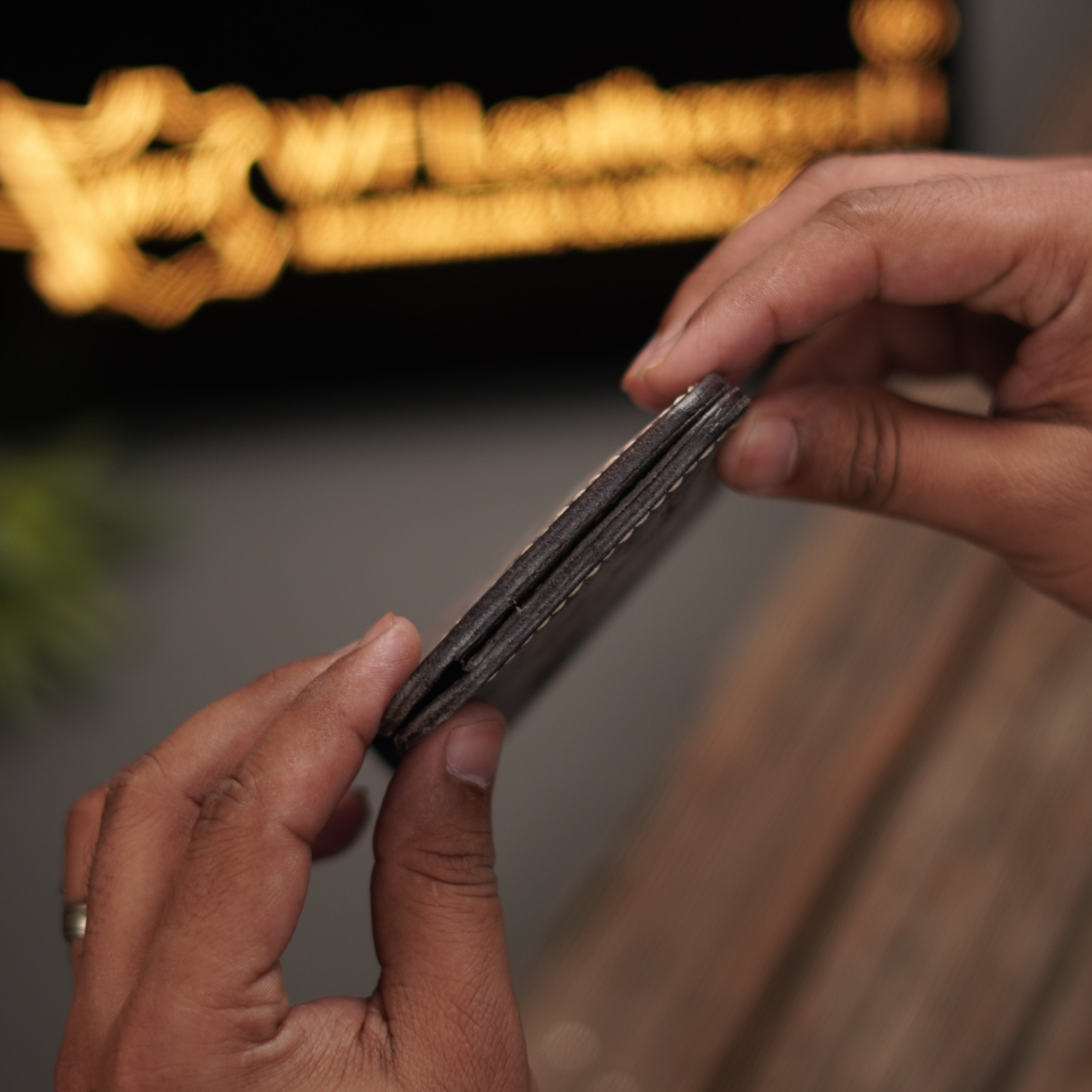 No.80 Bifold Leather Wallet grayish black