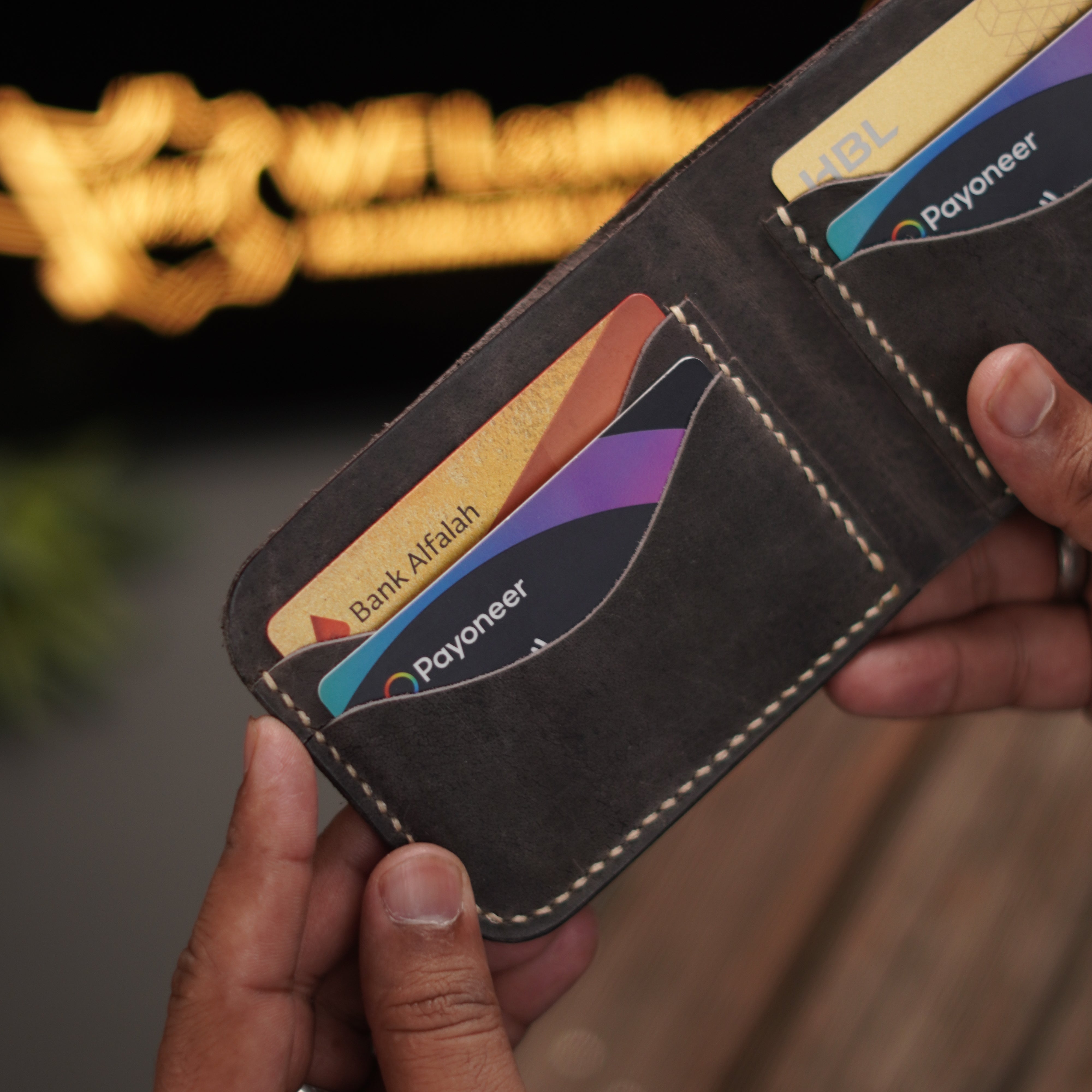 No.80 Bifold Leather Wallet grayish black