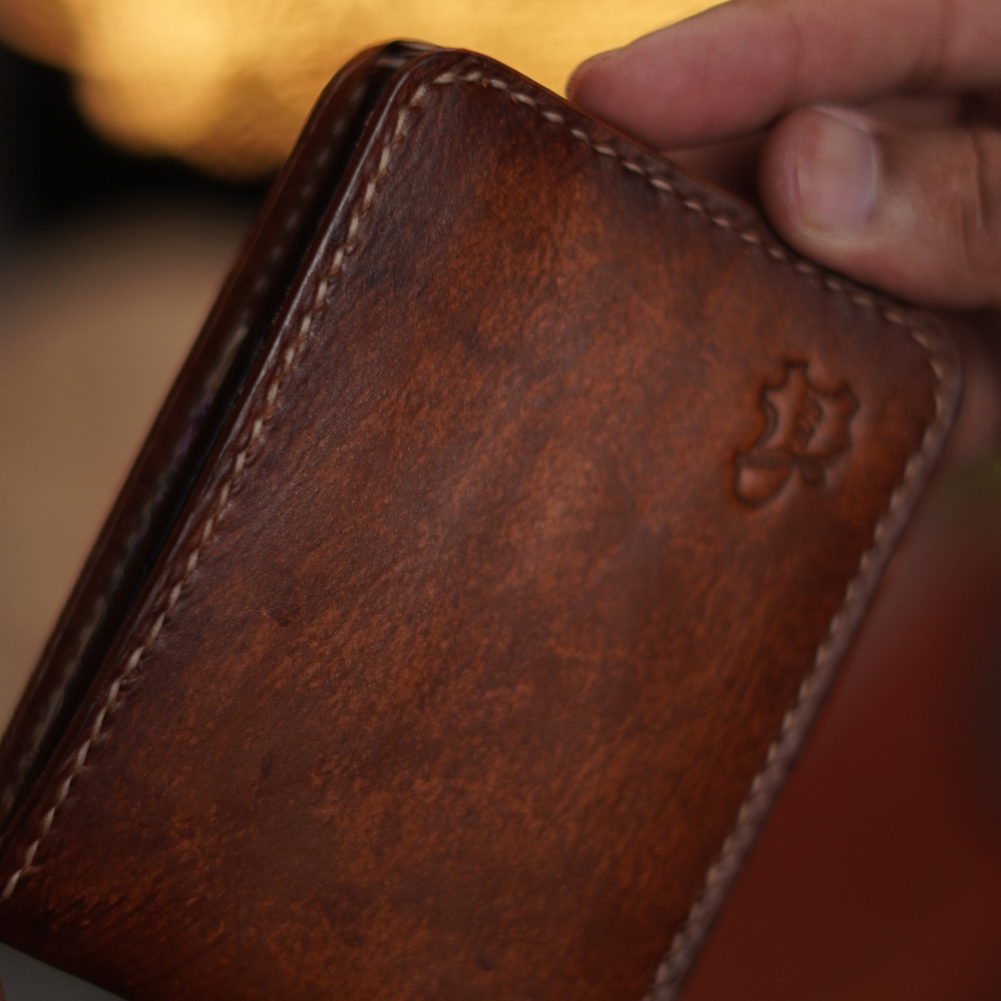 🧳 Article ___ – Handcrafted Compact Bifold Wallet
