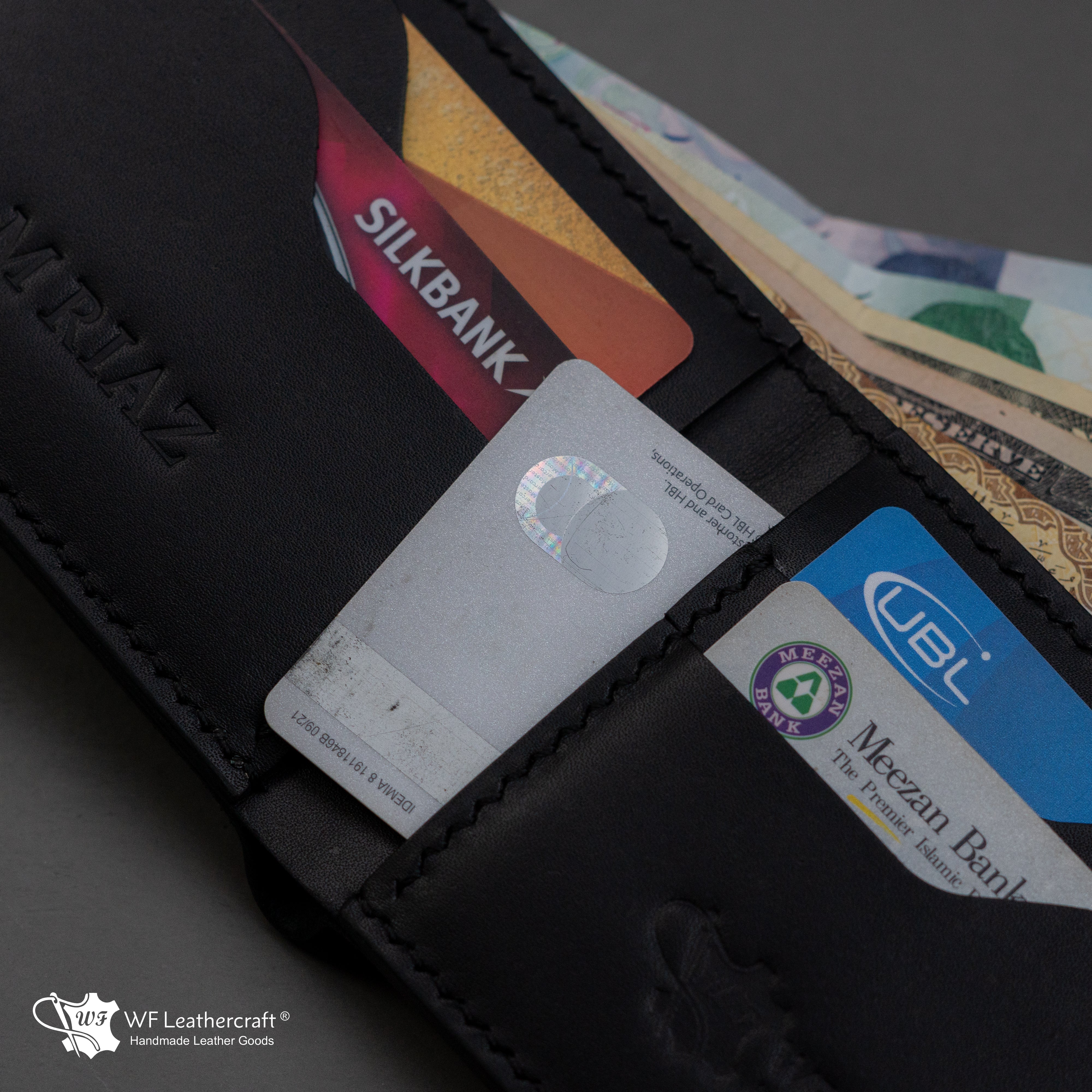 No.55 classic bifold wallet with two cash separation ( Black color )