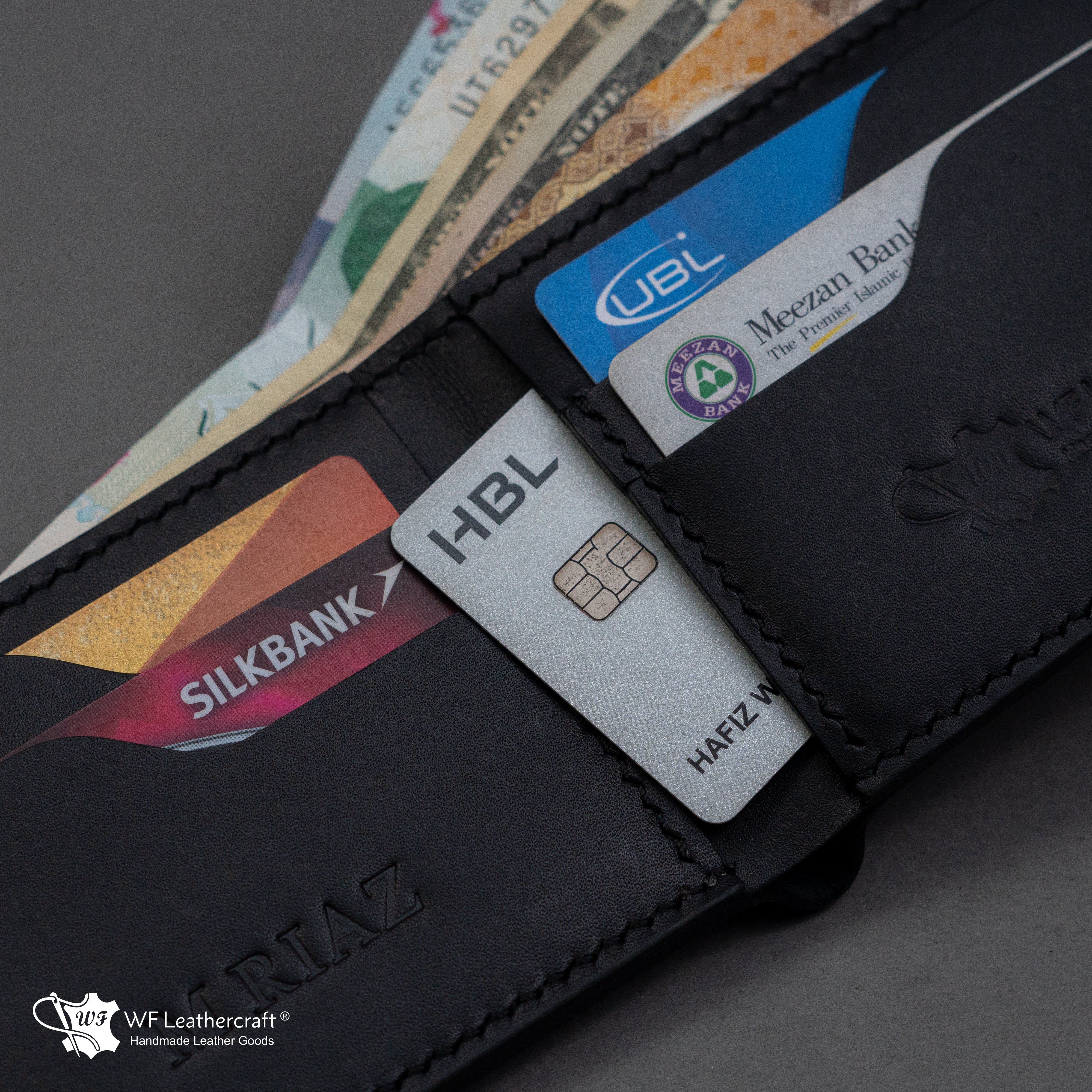 No.55 classic bifold wallet with two cash separation ( Black color )