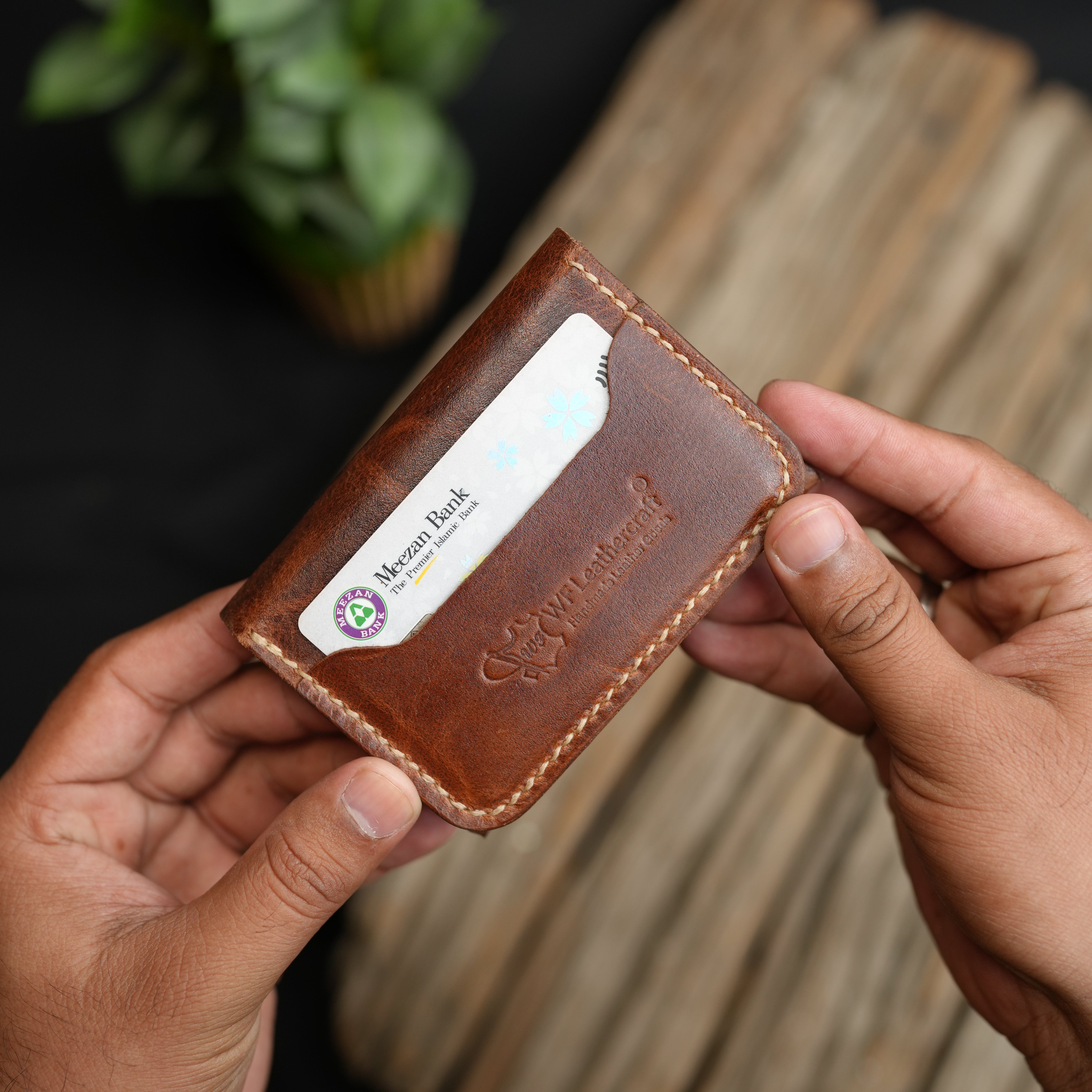 No. 107 – Ultra Compact Minimalist Wallet