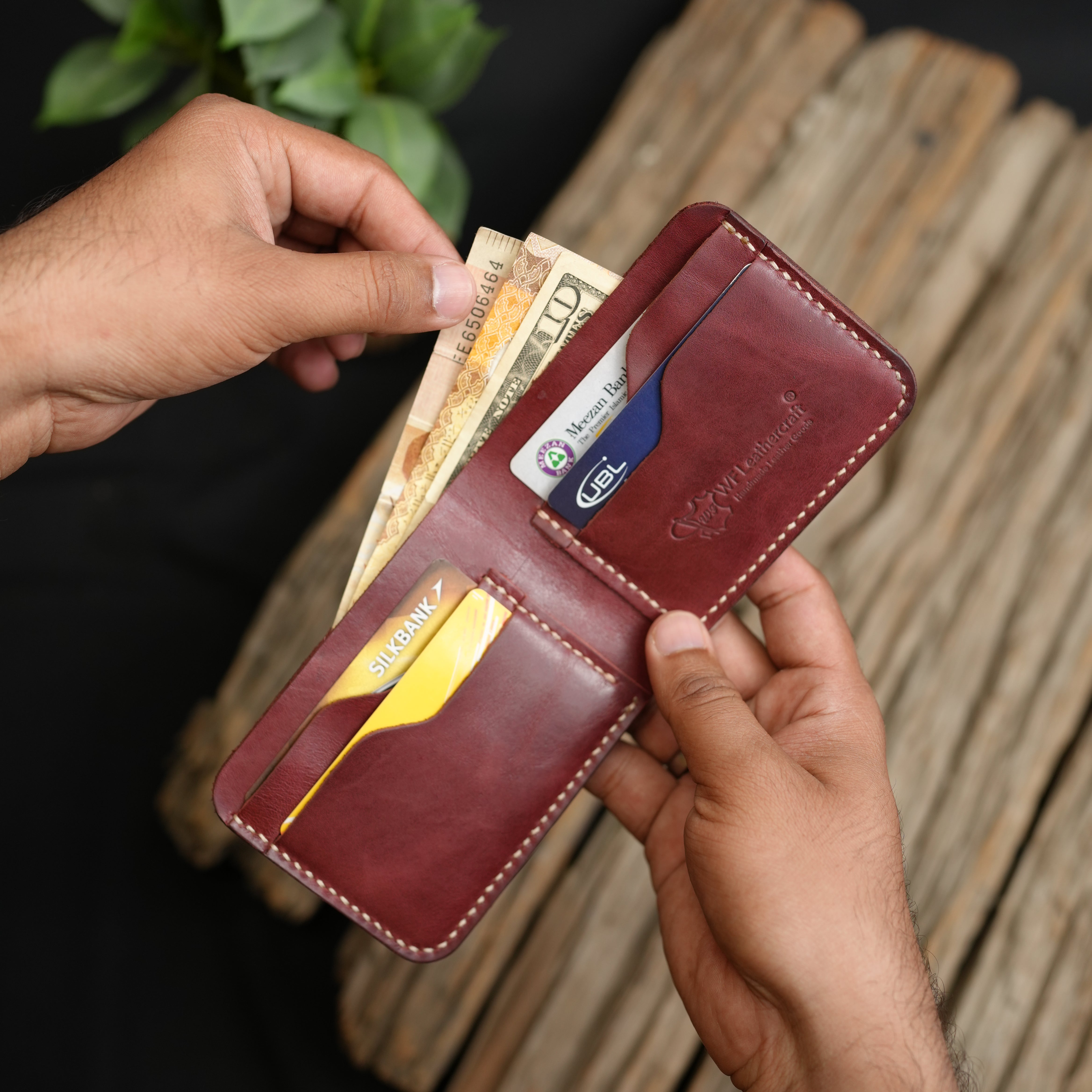 No.55 Bilfold Leather wallet Burgandy Color