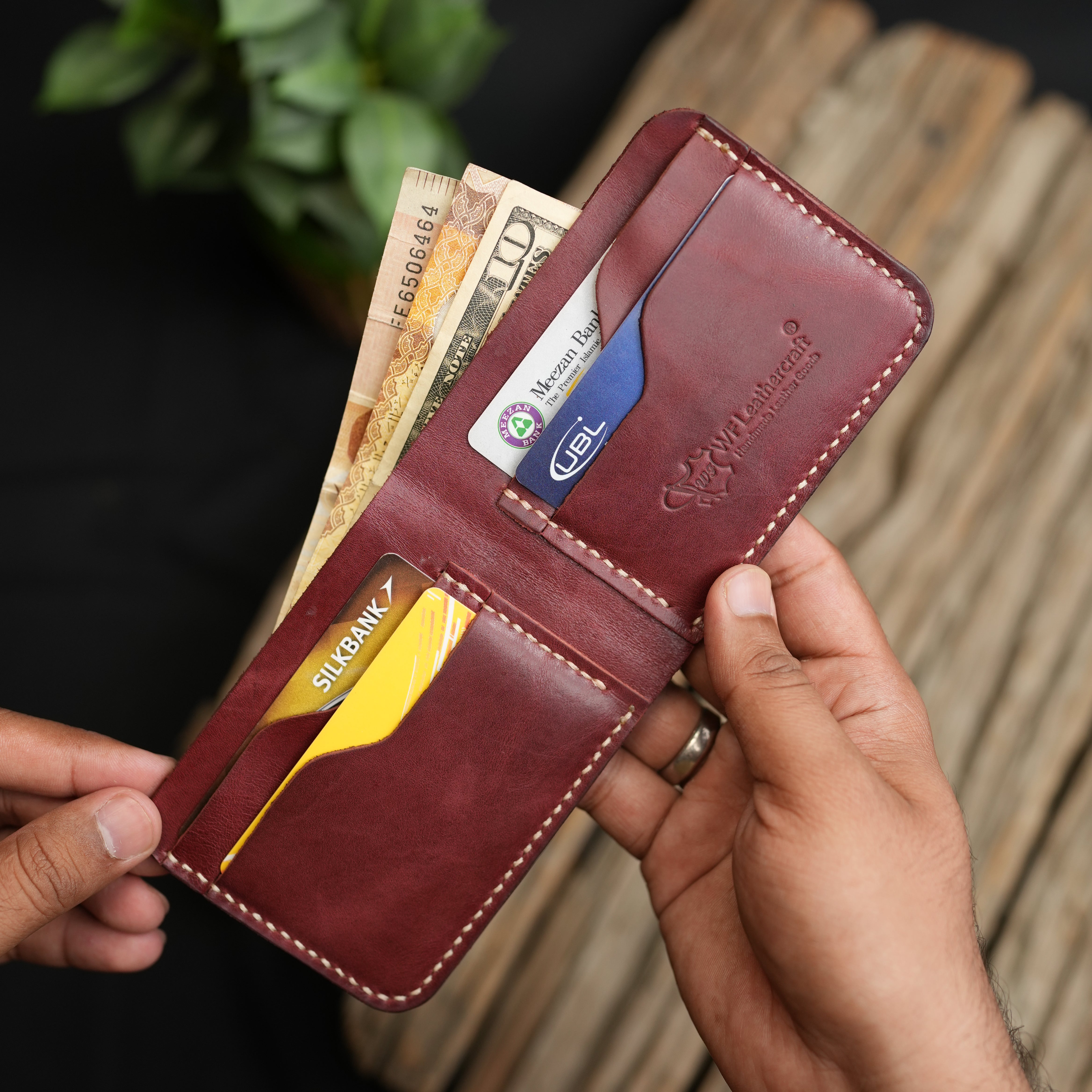No.55 Bilfold Leather wallet Burgandy Color