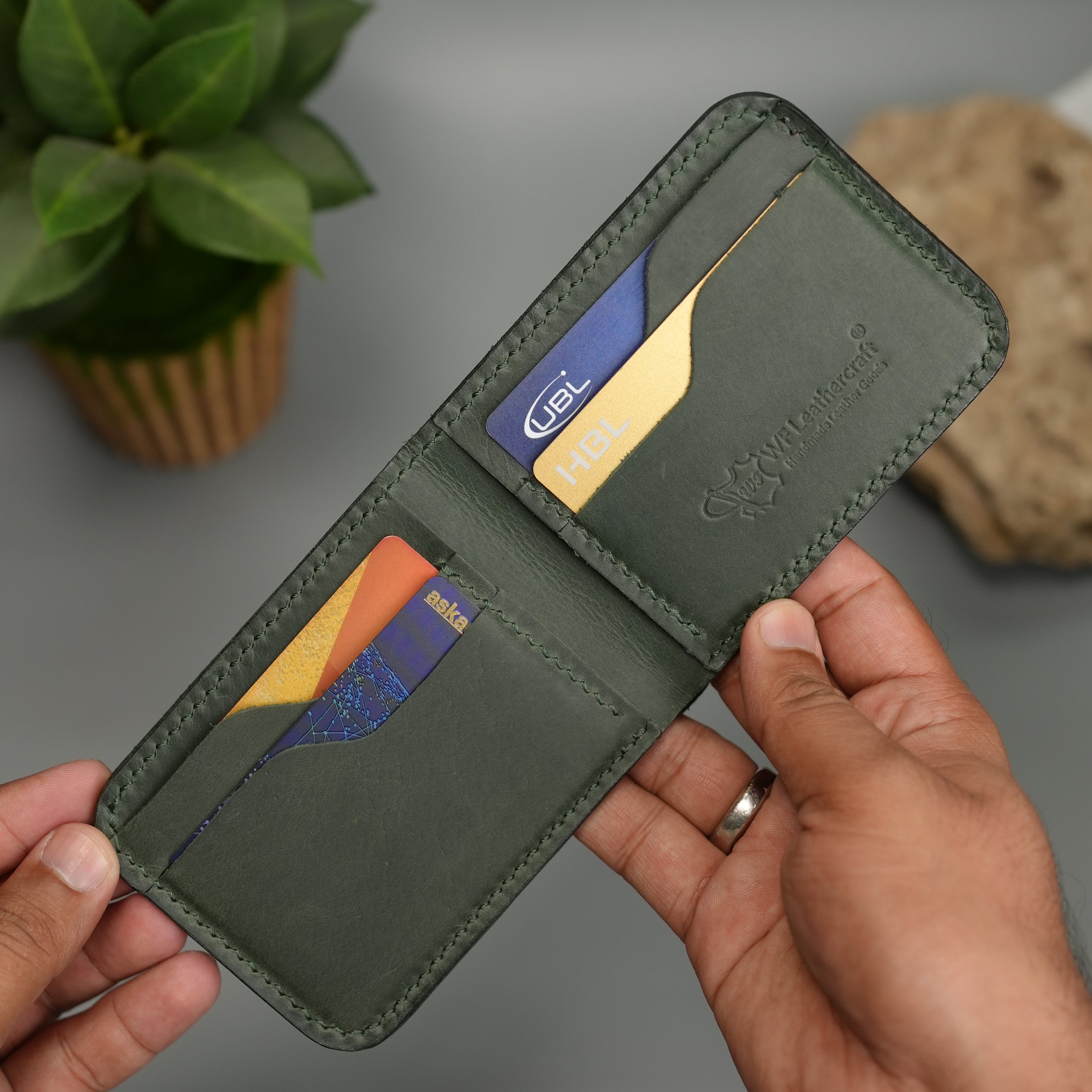 No. 55 claasic Leather Wallet Full Stitshing Green Color