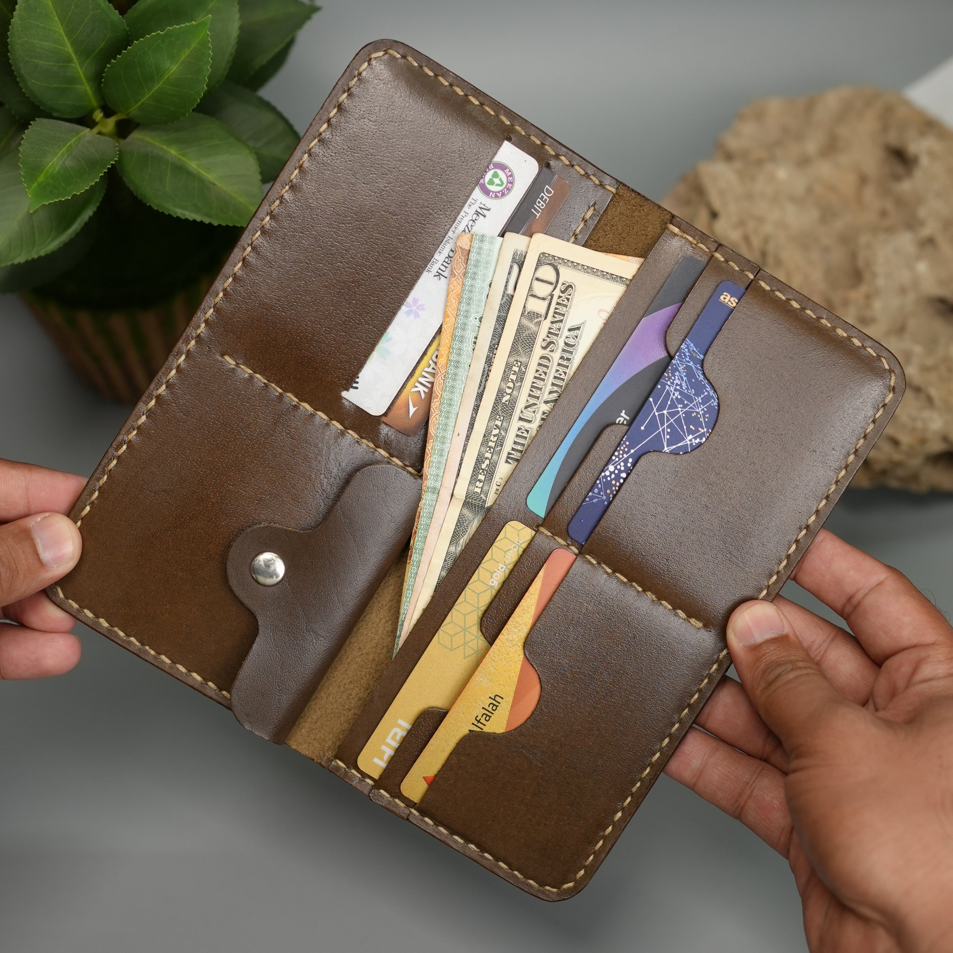 No. 94 Bifold Long leather wallet Brown Color