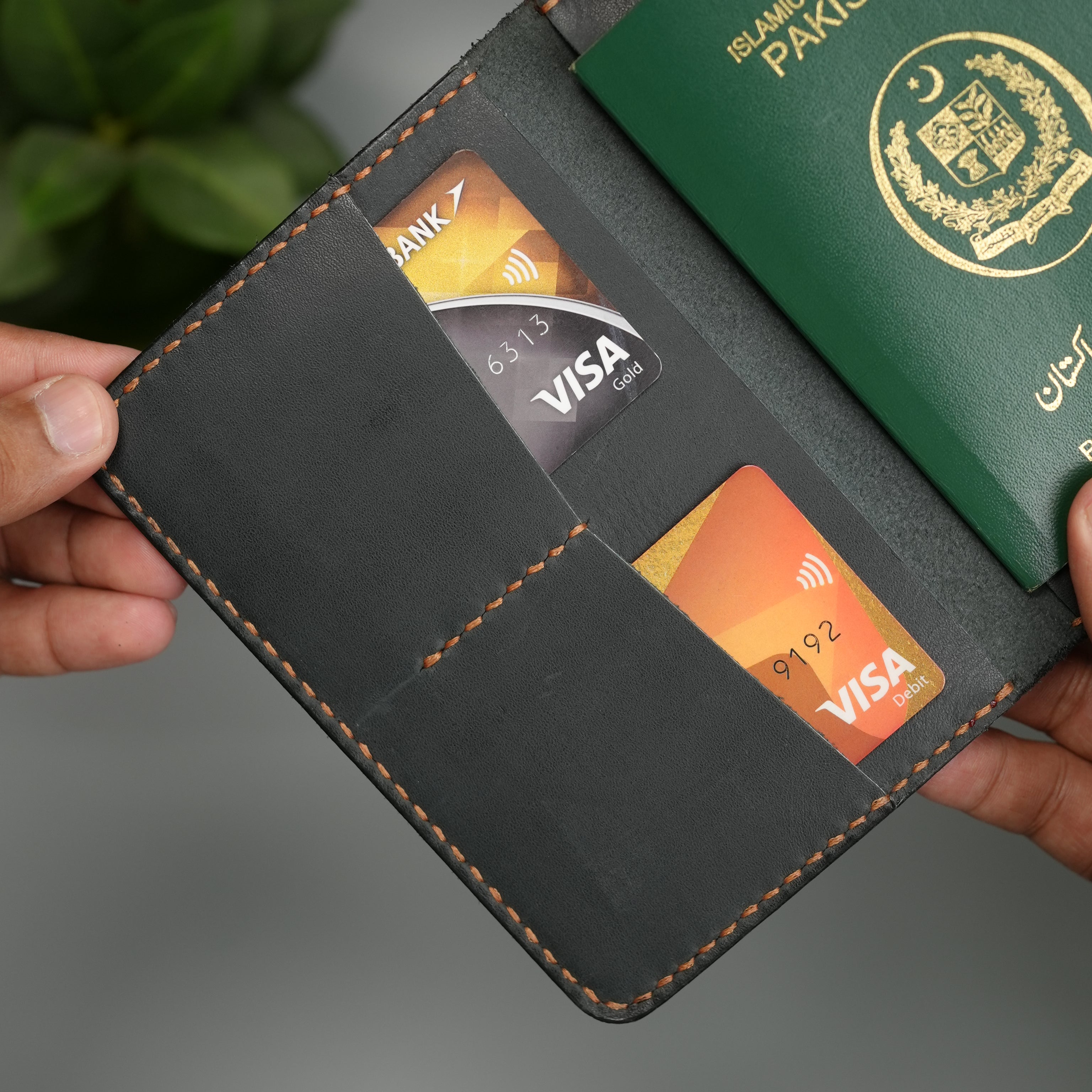 Passport Wallet Handmade Full Grain Chrome Tan Pull-Up Leather
